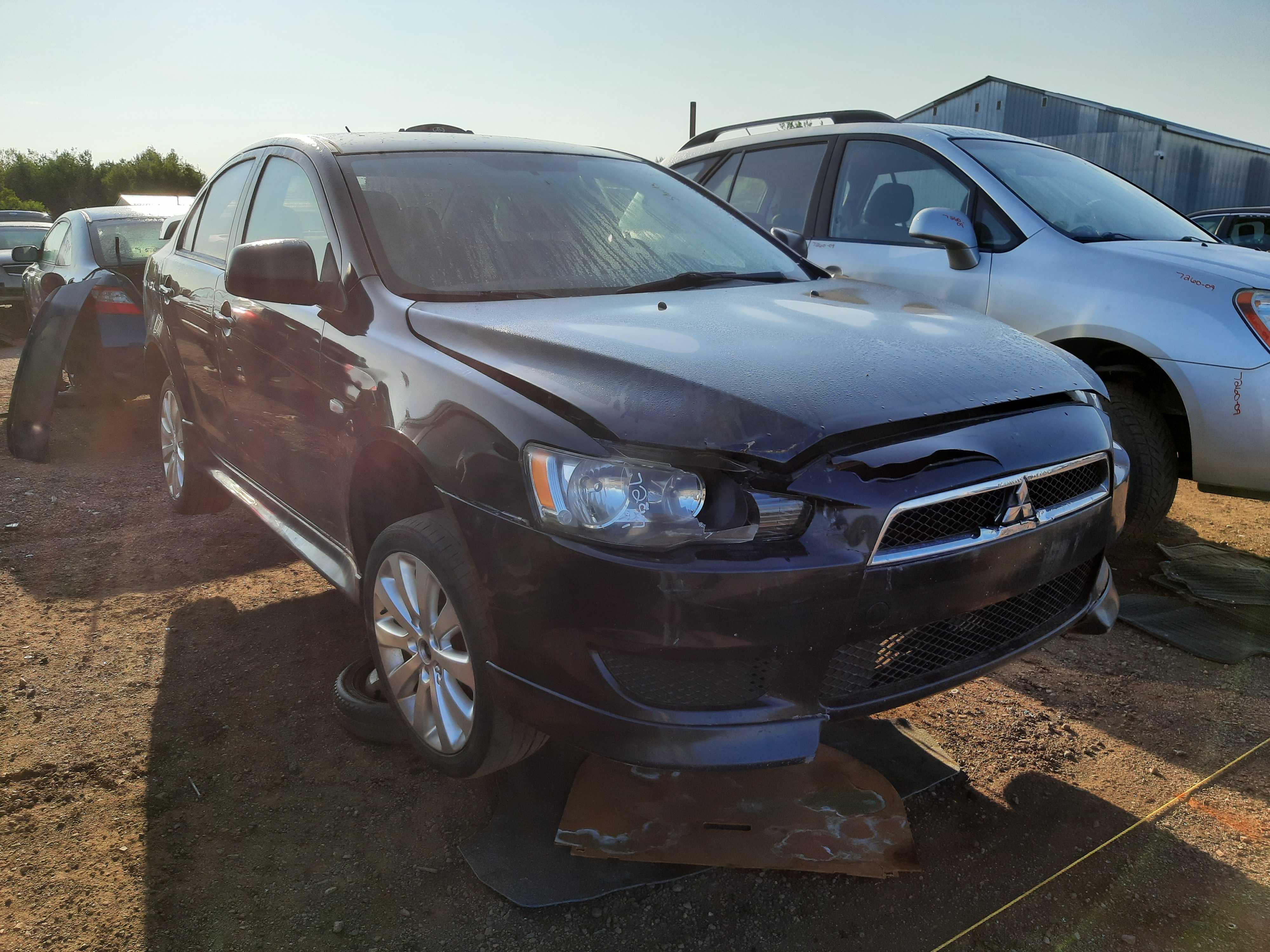 MITSUBISHI LANCER 2011