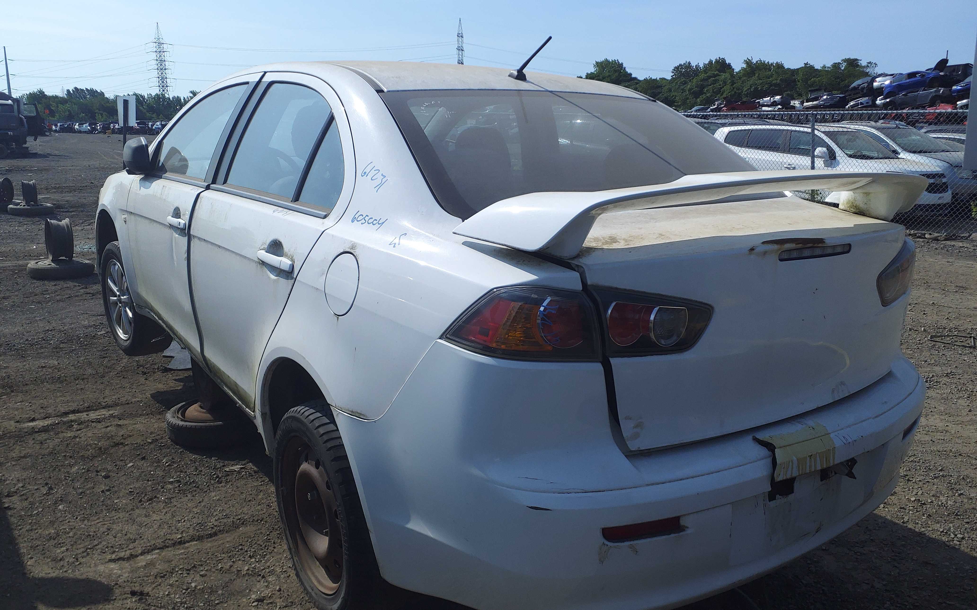 MITSUBISHI LANCER 2012
