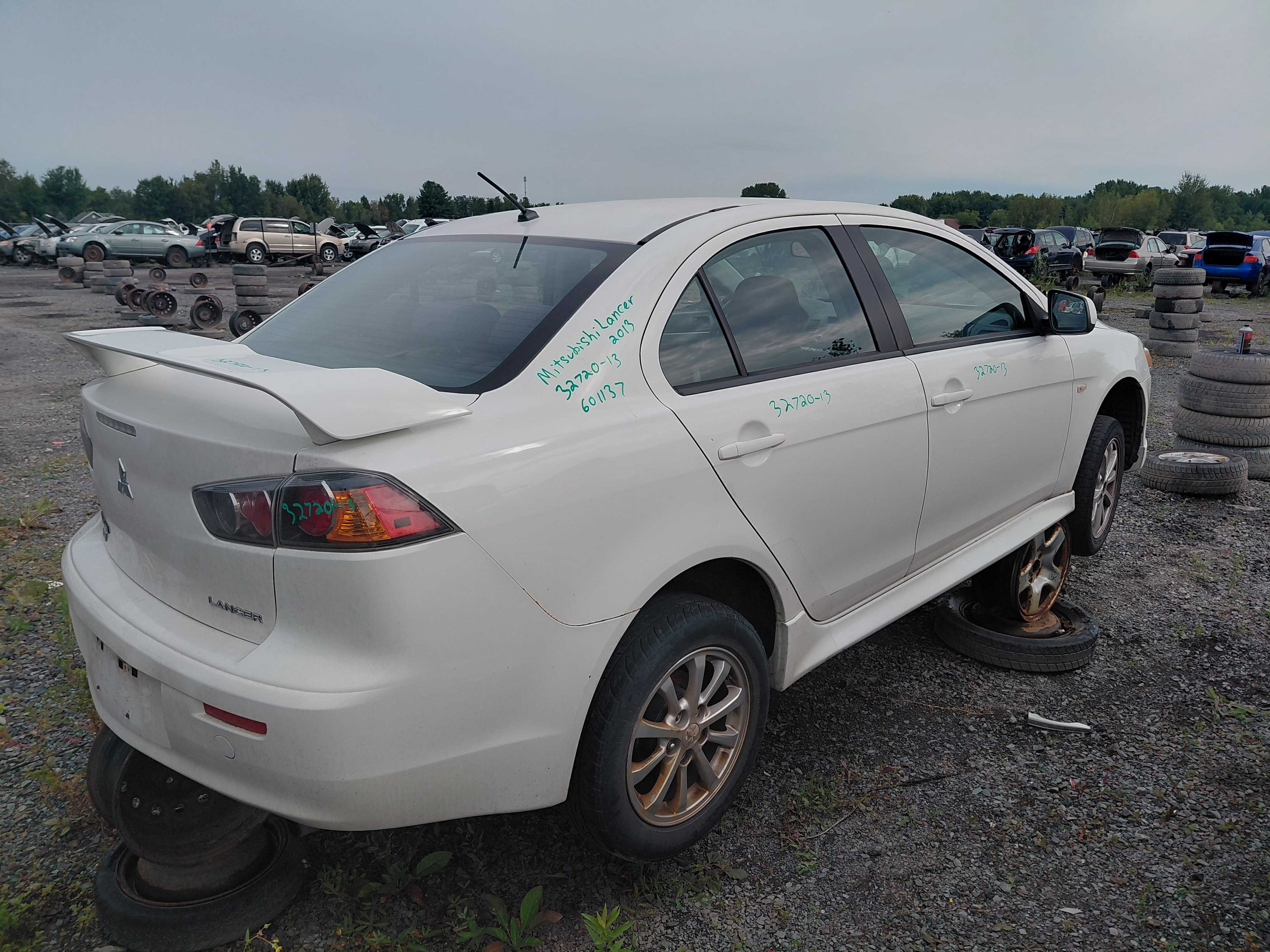 MITSUBISHI LANCER 2013