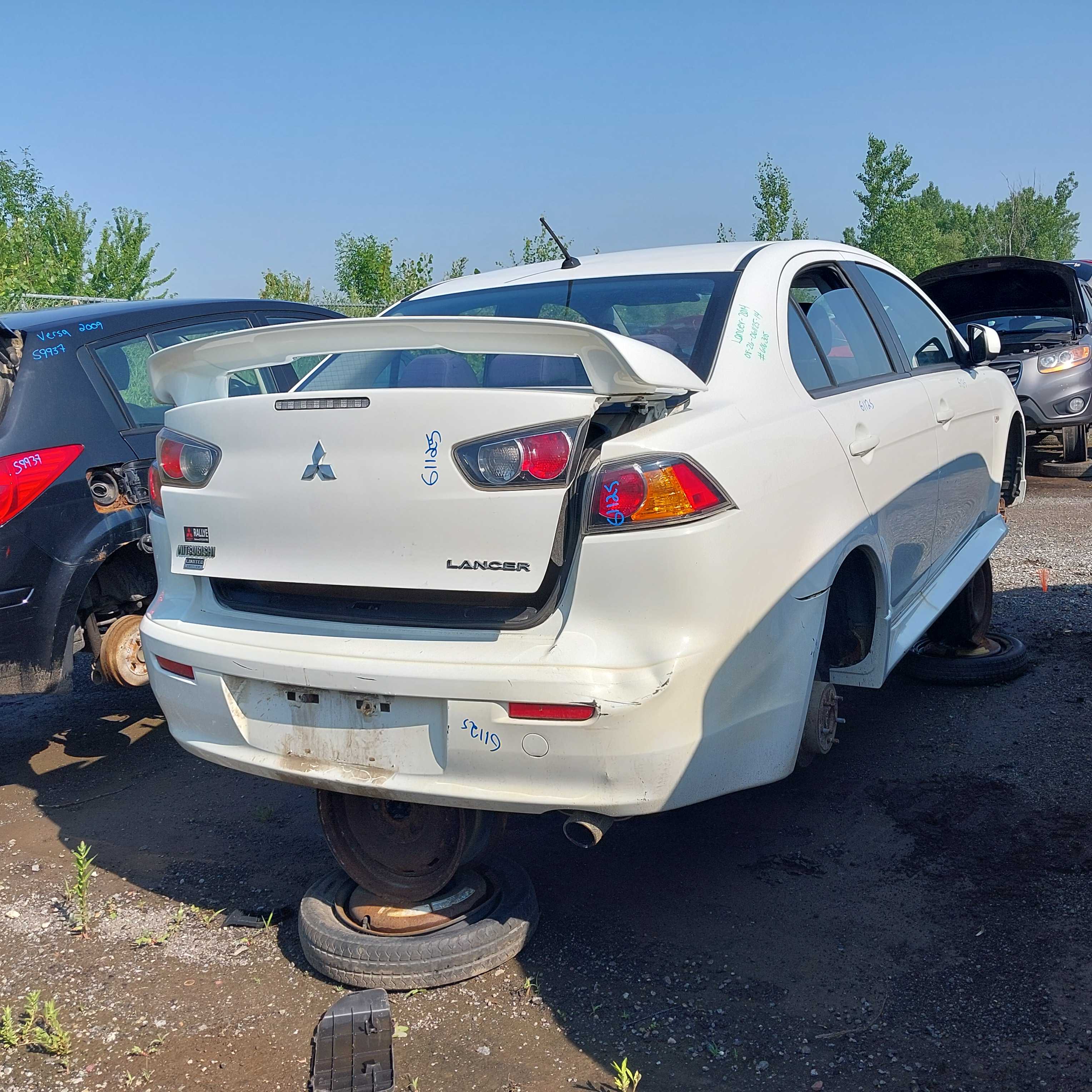 MITSUBISHI LANCER 2014