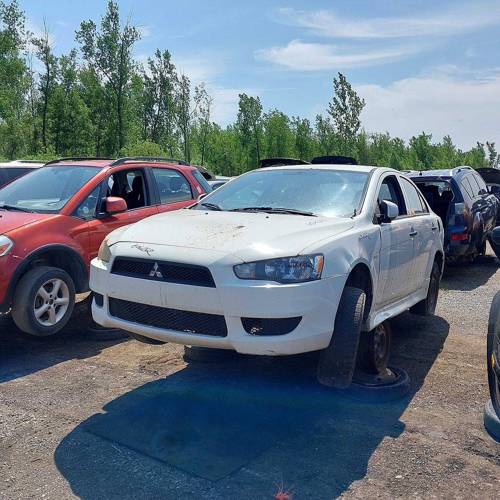 MITSUBISHI LANCER 2014