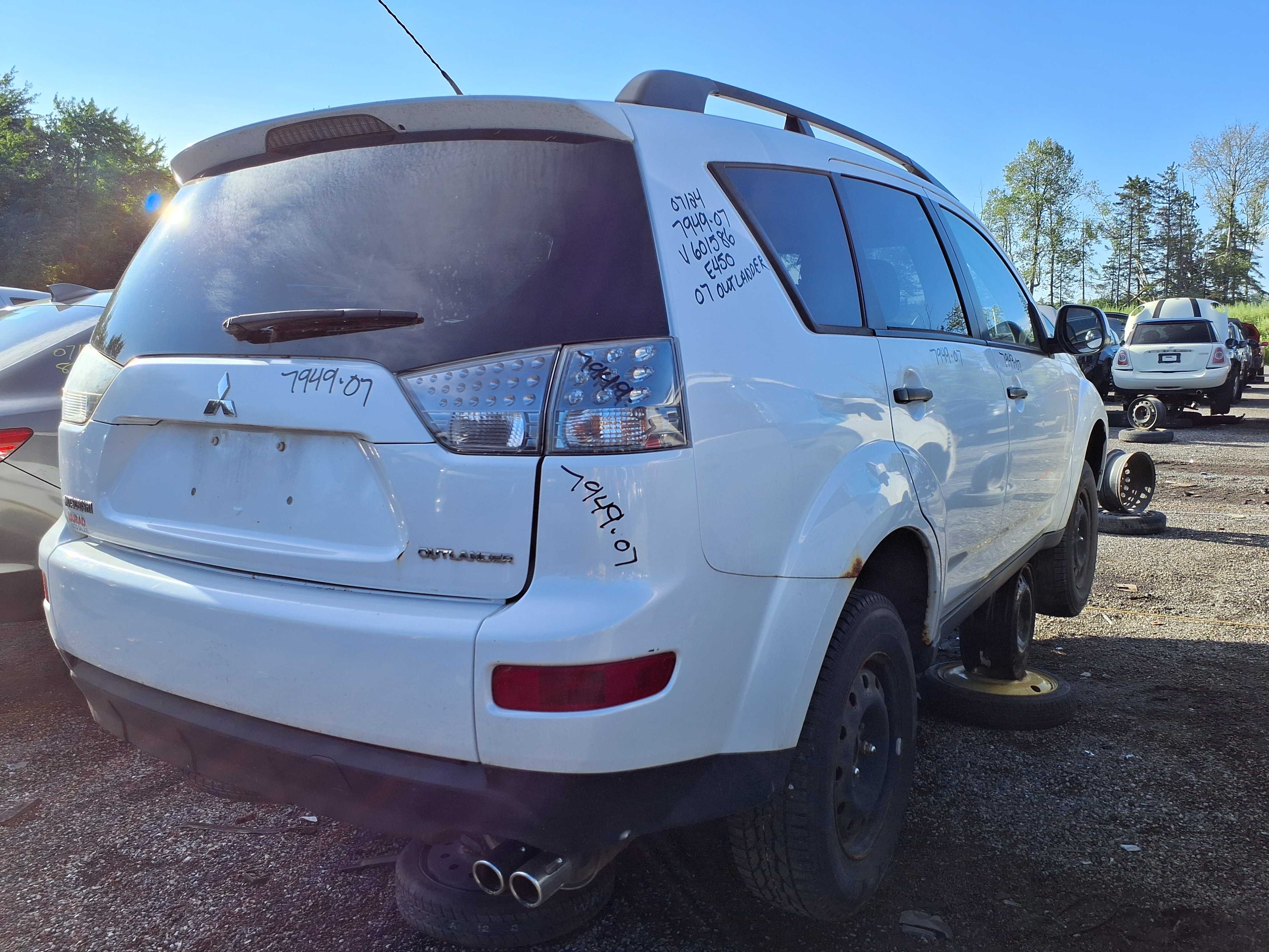 MITSUBISHI OUTLANDER 2007