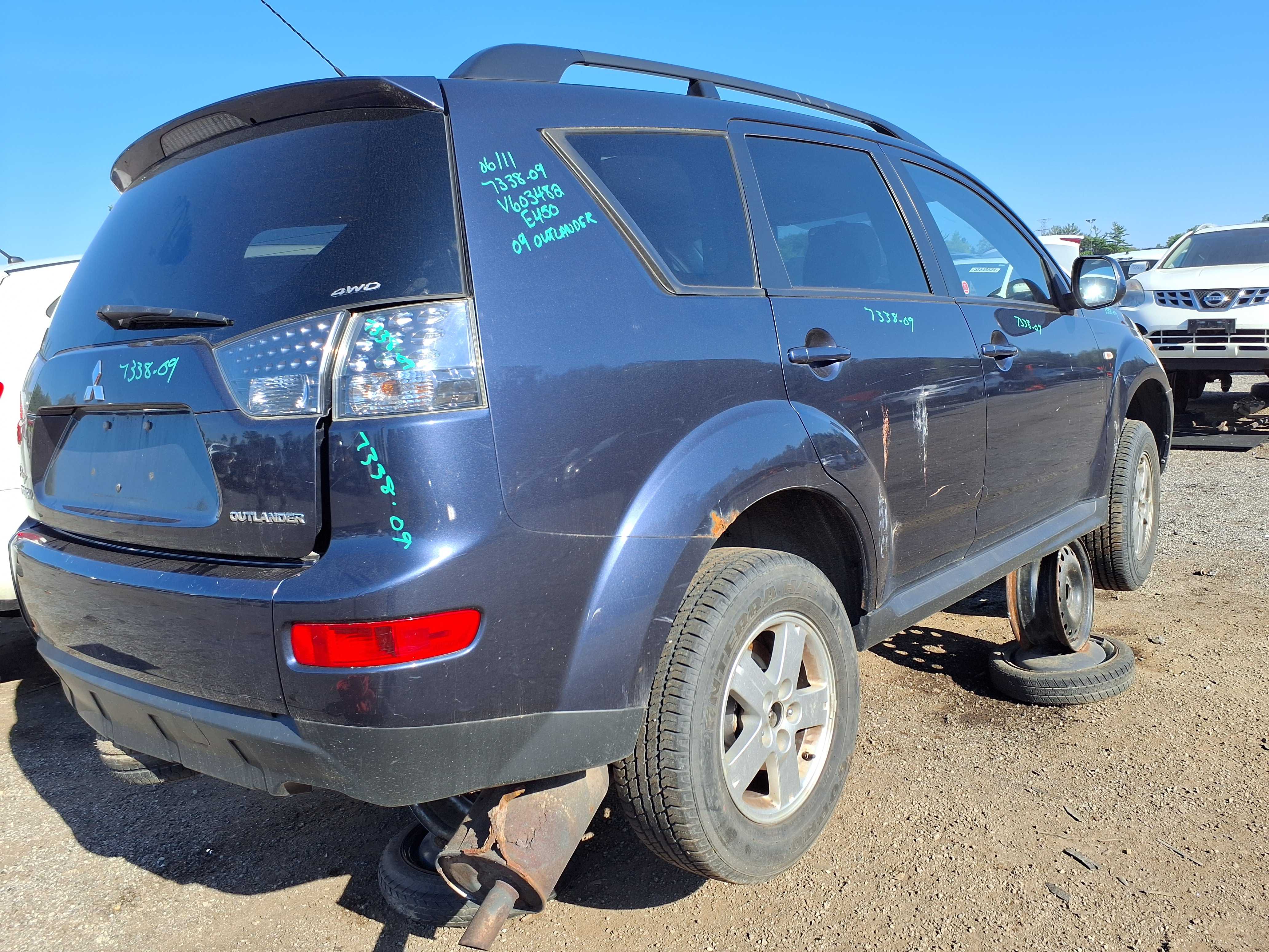 MITSUBISHI OUTLANDER 2009
