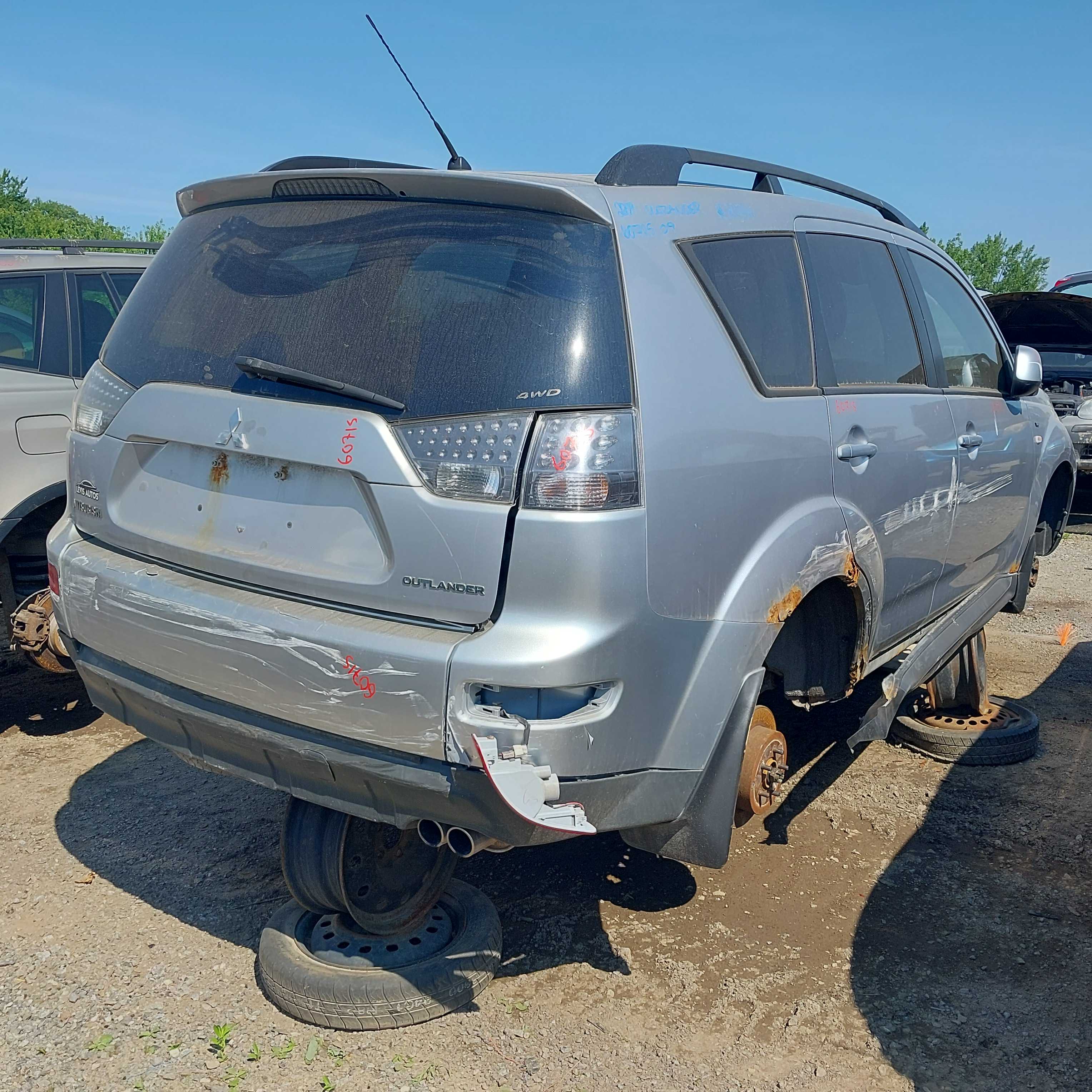 MITSUBISHI OUTLANDER 2009
