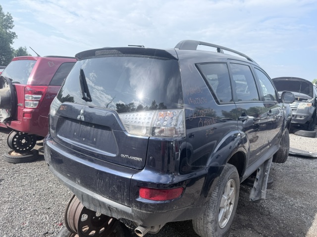 MITSUBISHI OUTLANDER 2010