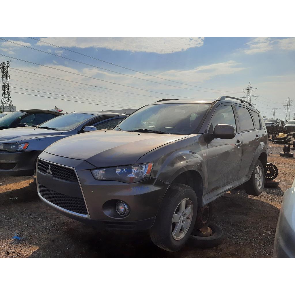 MITSUBISHI OUTLANDER 2010
