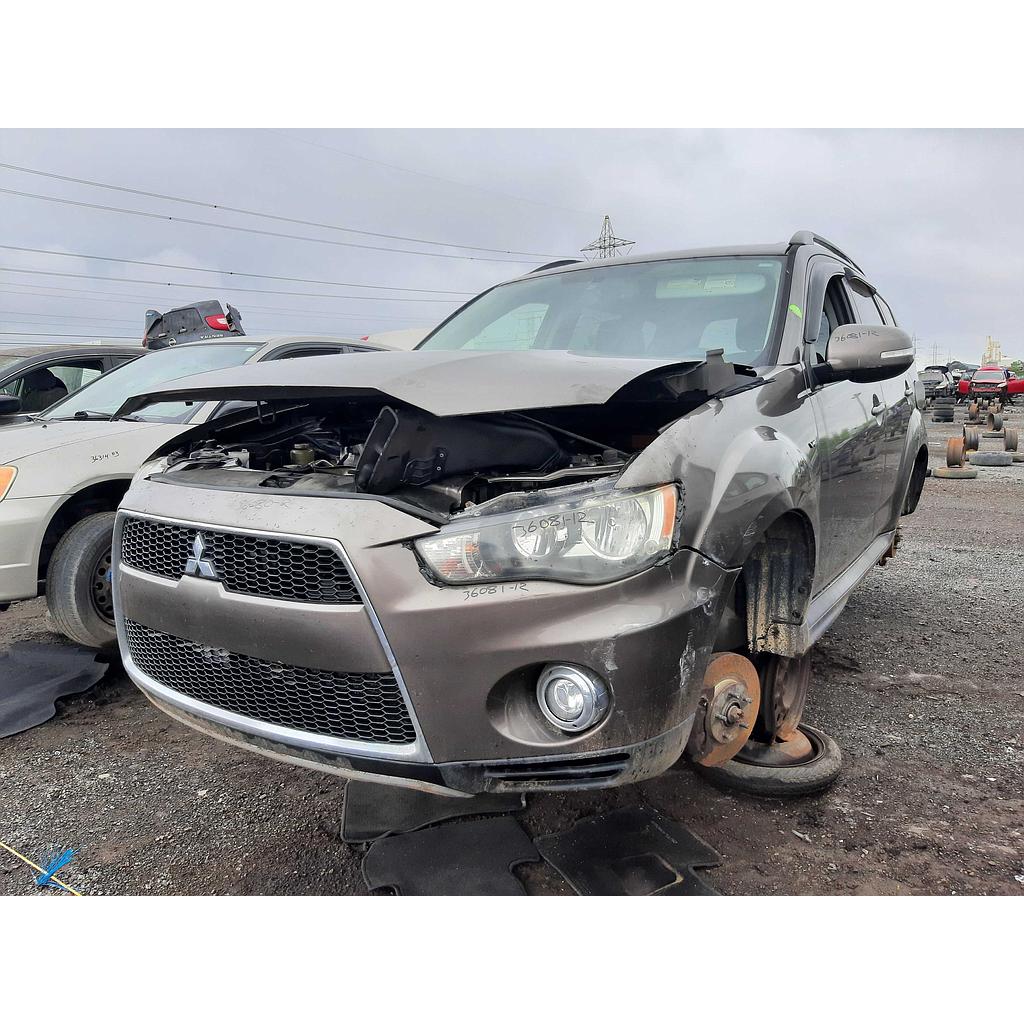 MITSUBISHI OUTLANDER 2012