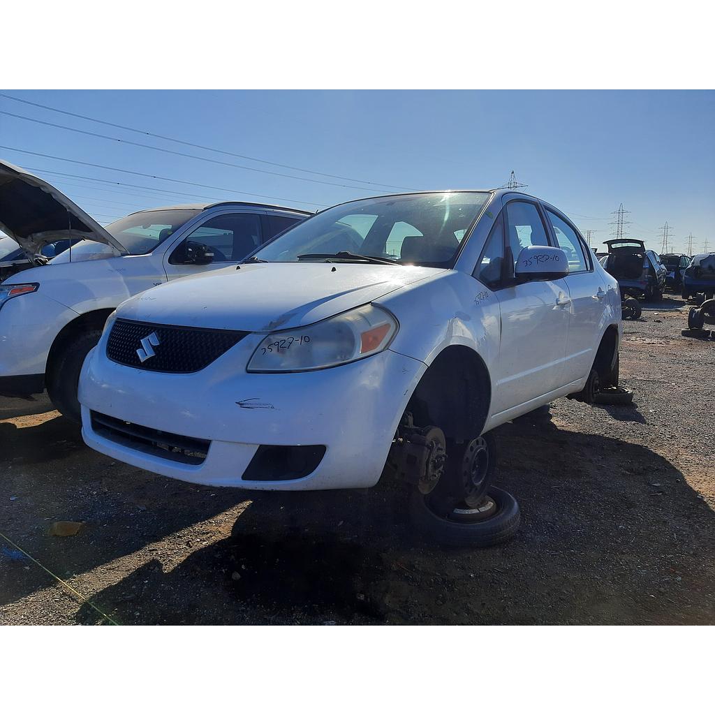 MITSUBISHI OUTLANDER 2014