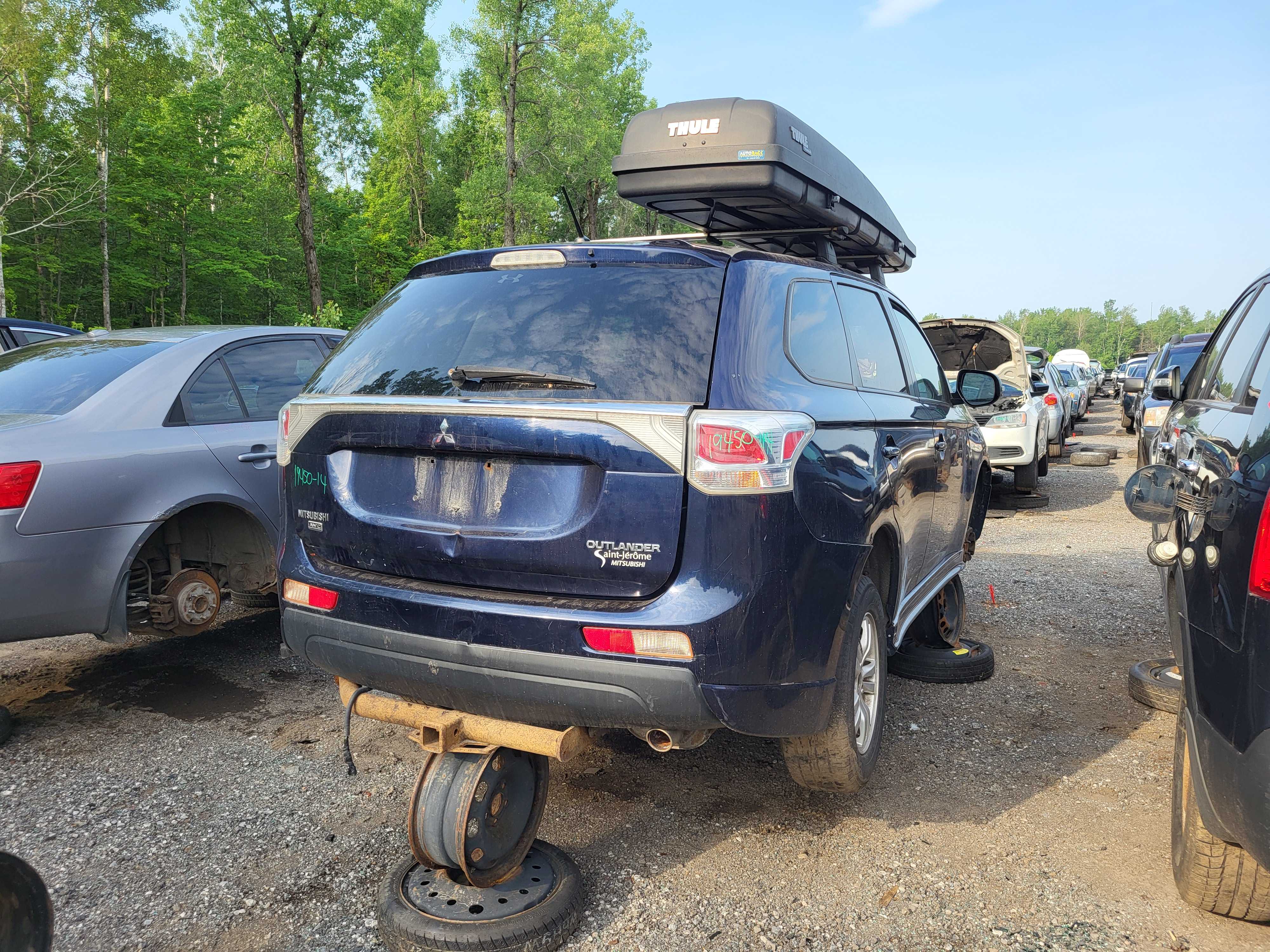 MITSUBISHI OUTLANDER 2014