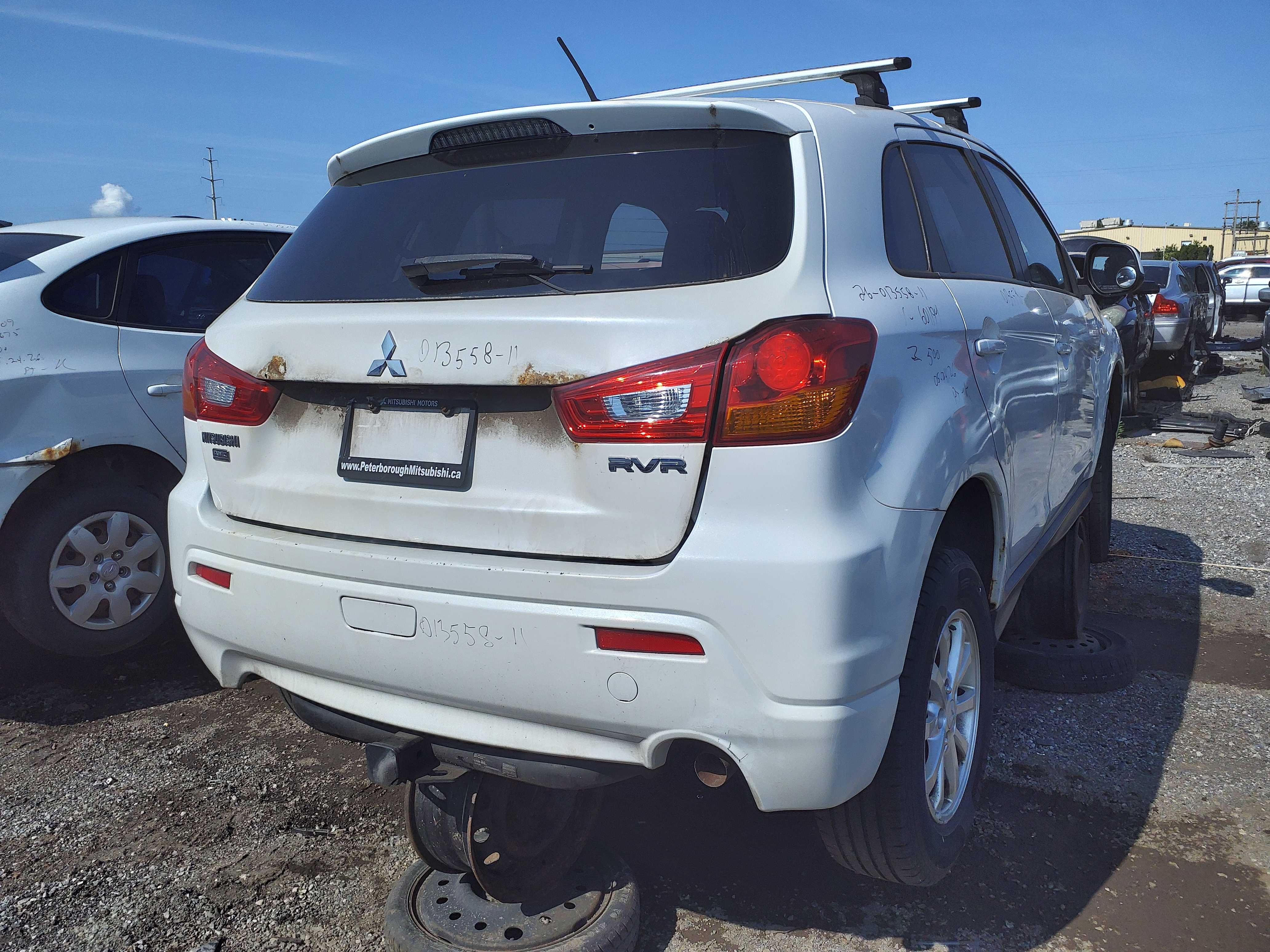 MITSUBISHI RVR 2011