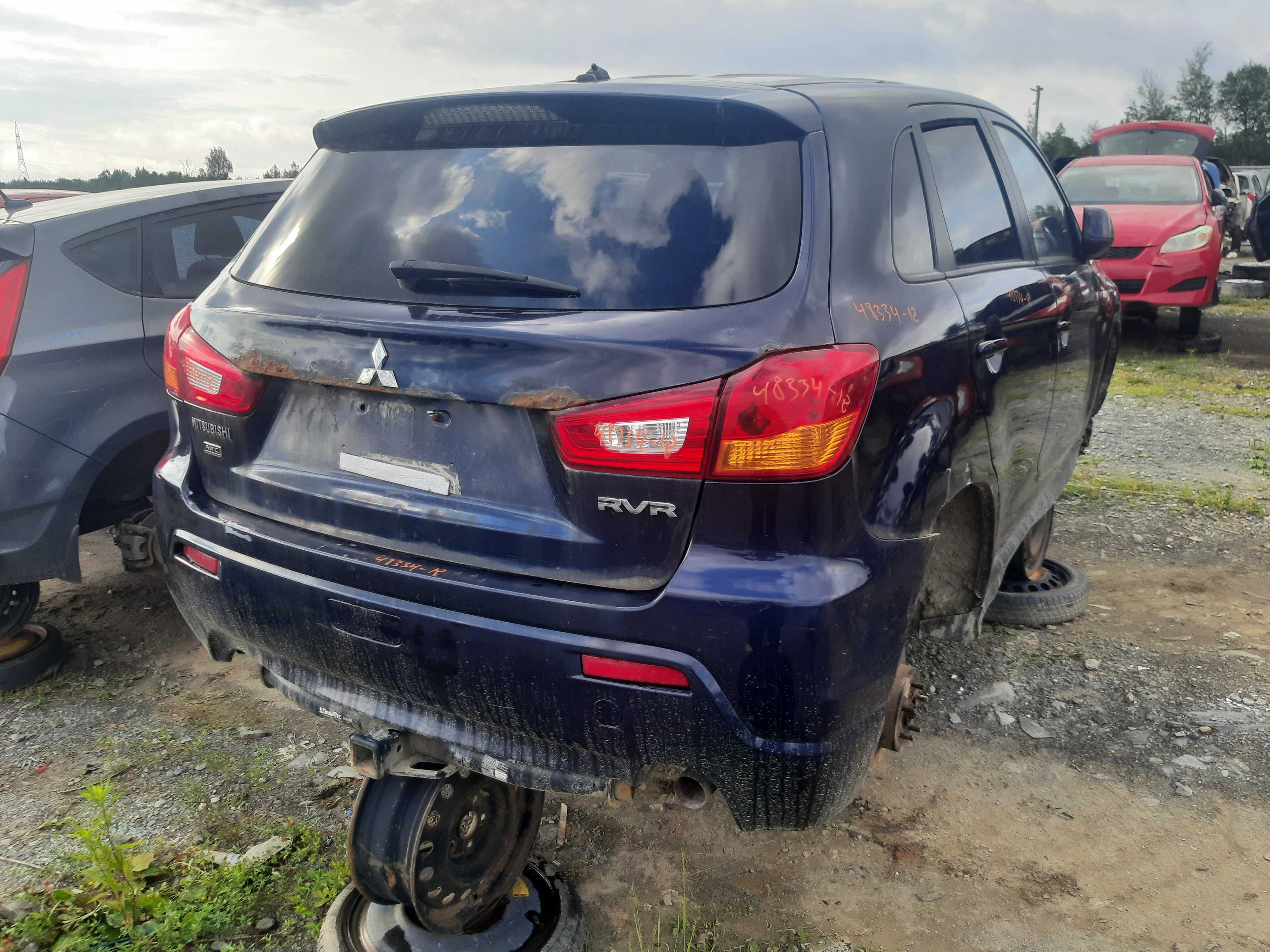 MITSUBISHI RVR 2012