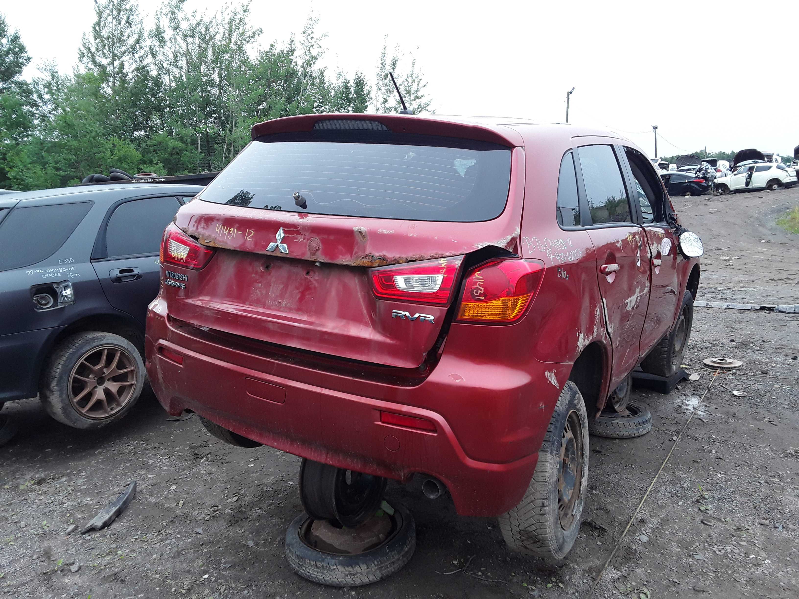 MITSUBISHI RVR 2012