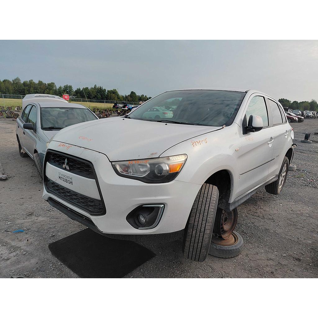 MITSUBISHI RVR 2015