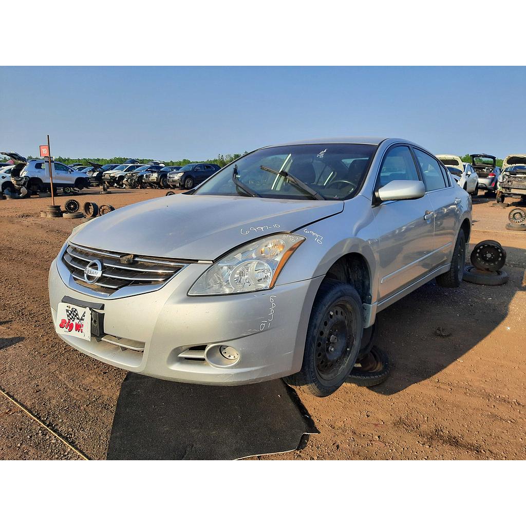 NISSAN ALTIMA 2010