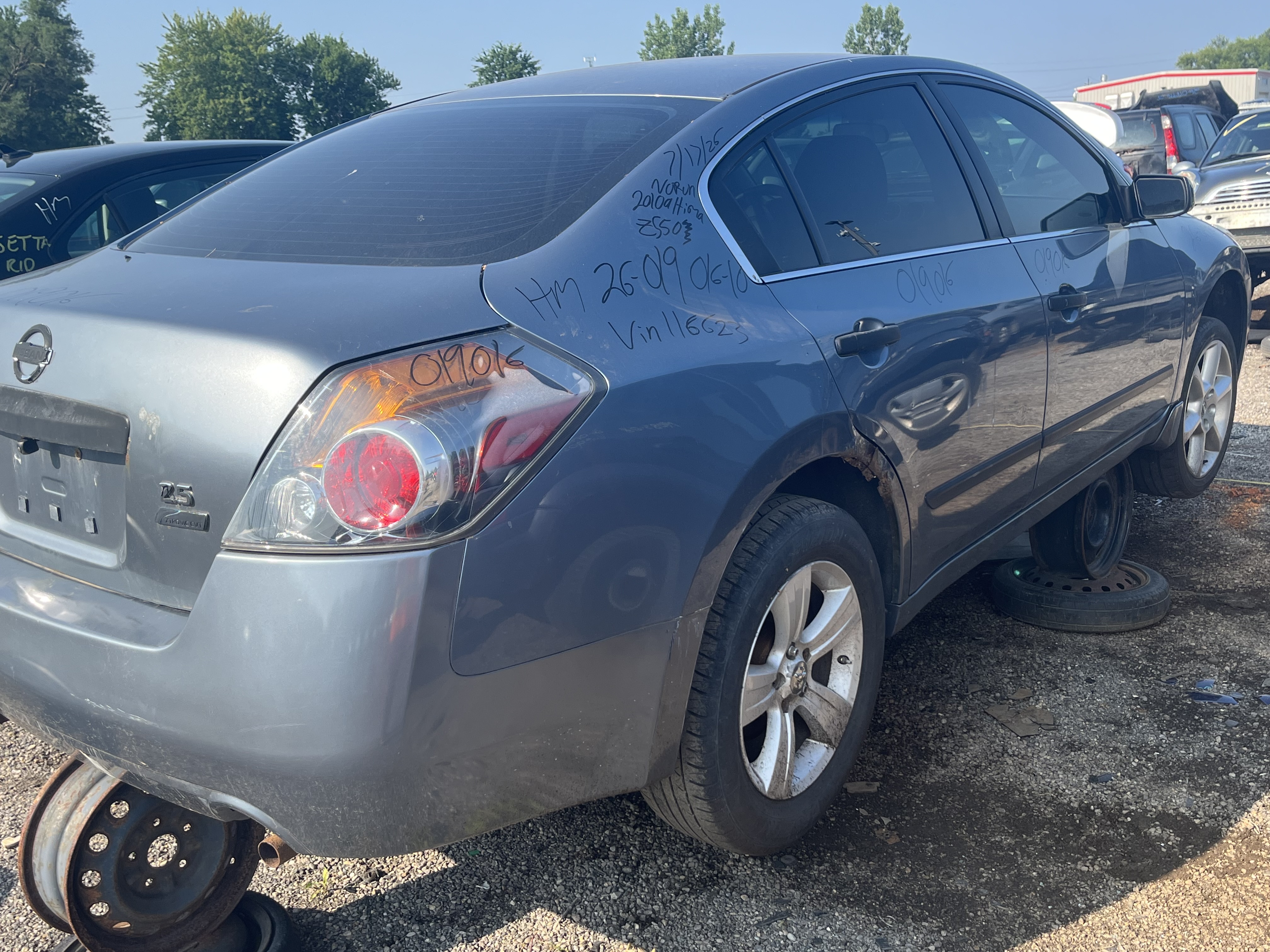 NISSAN ALTIMA 2010