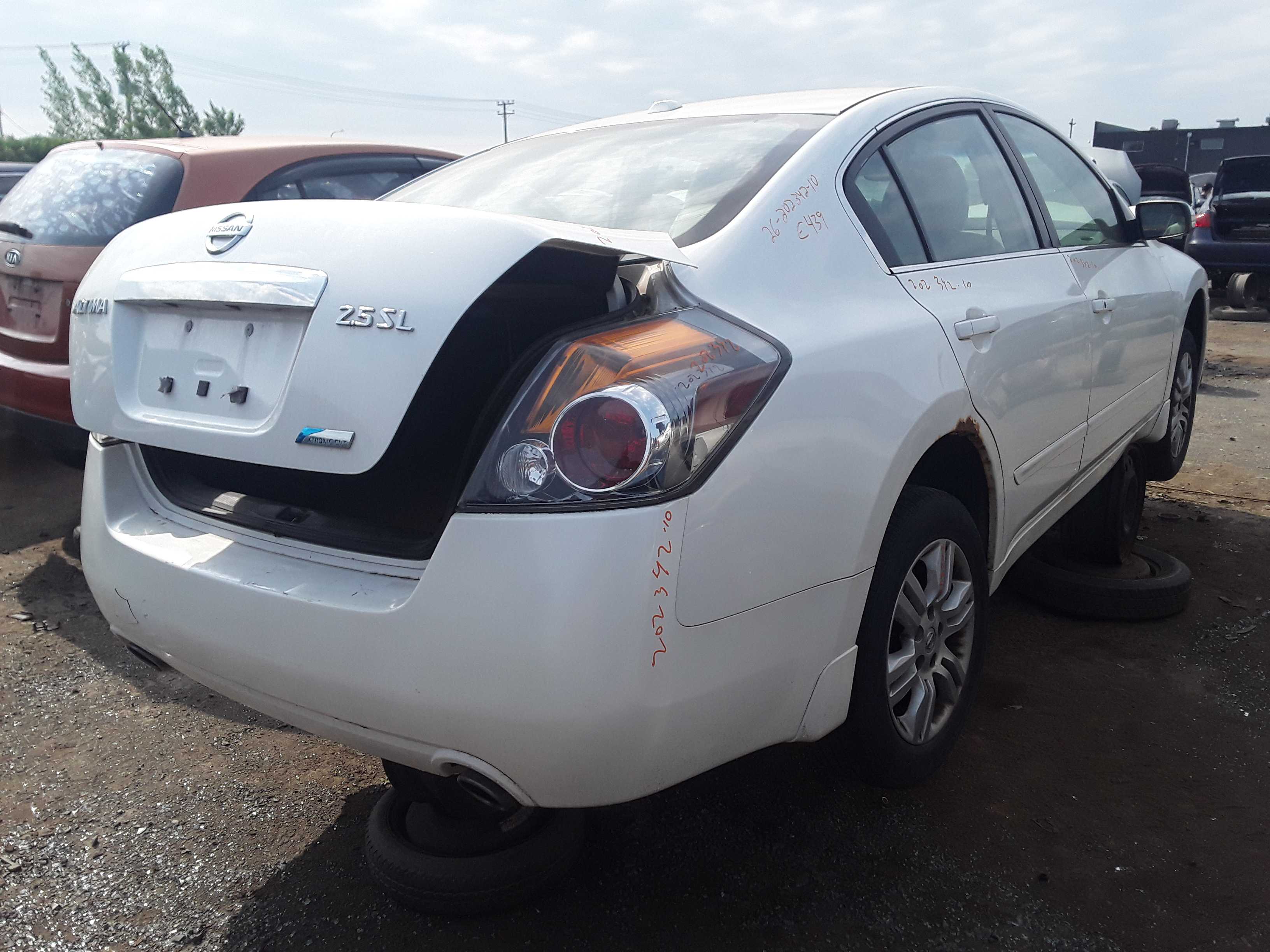 NISSAN ALTIMA 2010