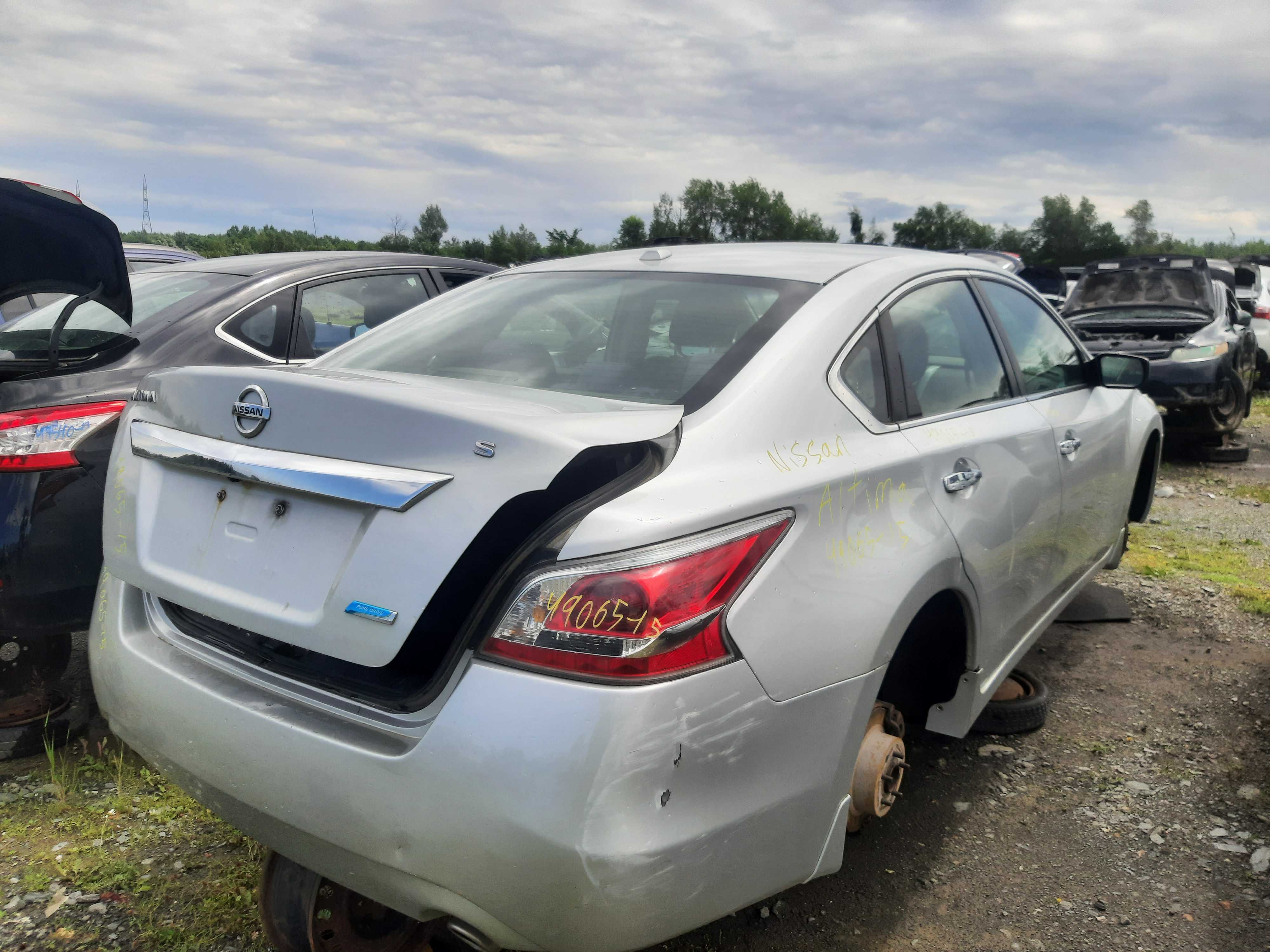 NISSAN ALTIMA 2015