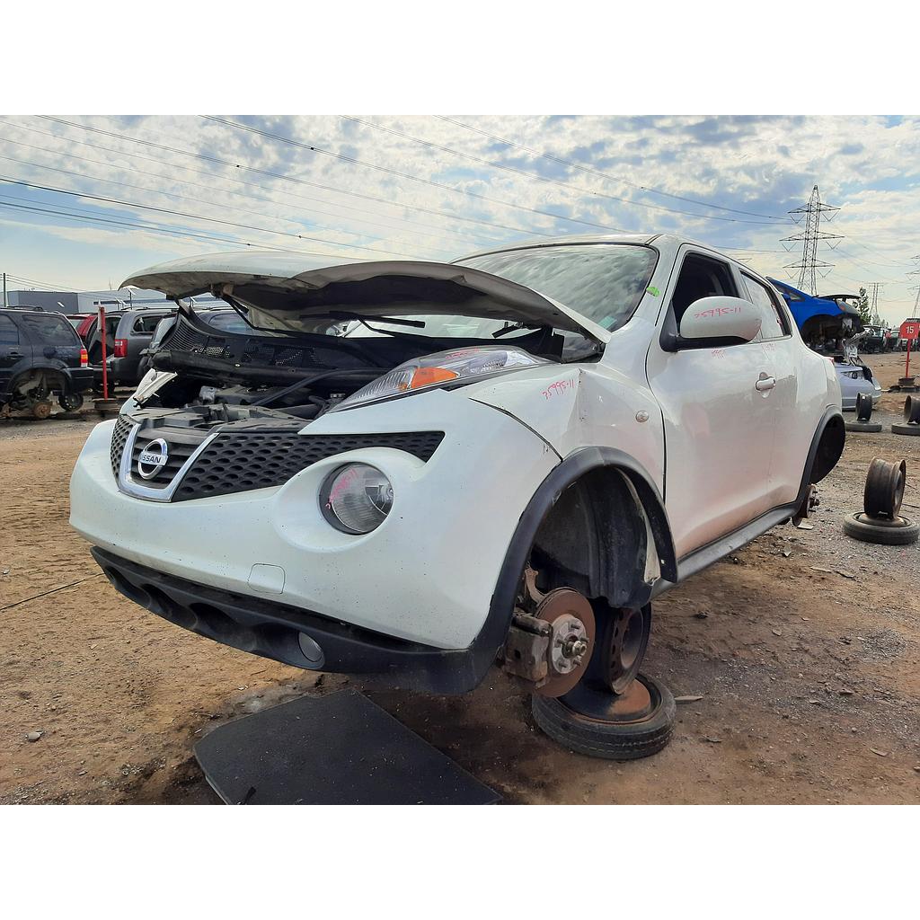 NISSAN JUKE 2011