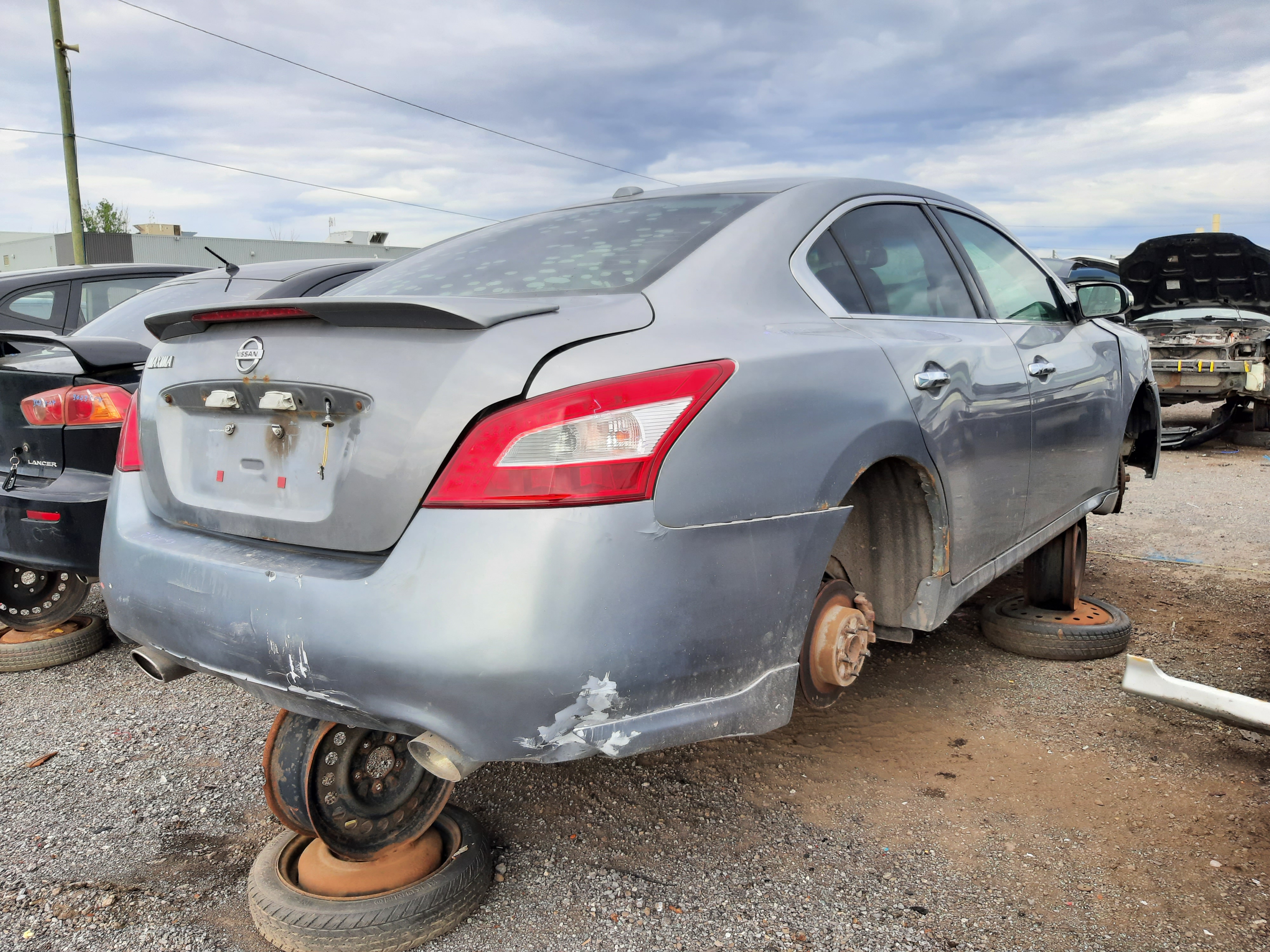 NISSAN MAXIMA 2009