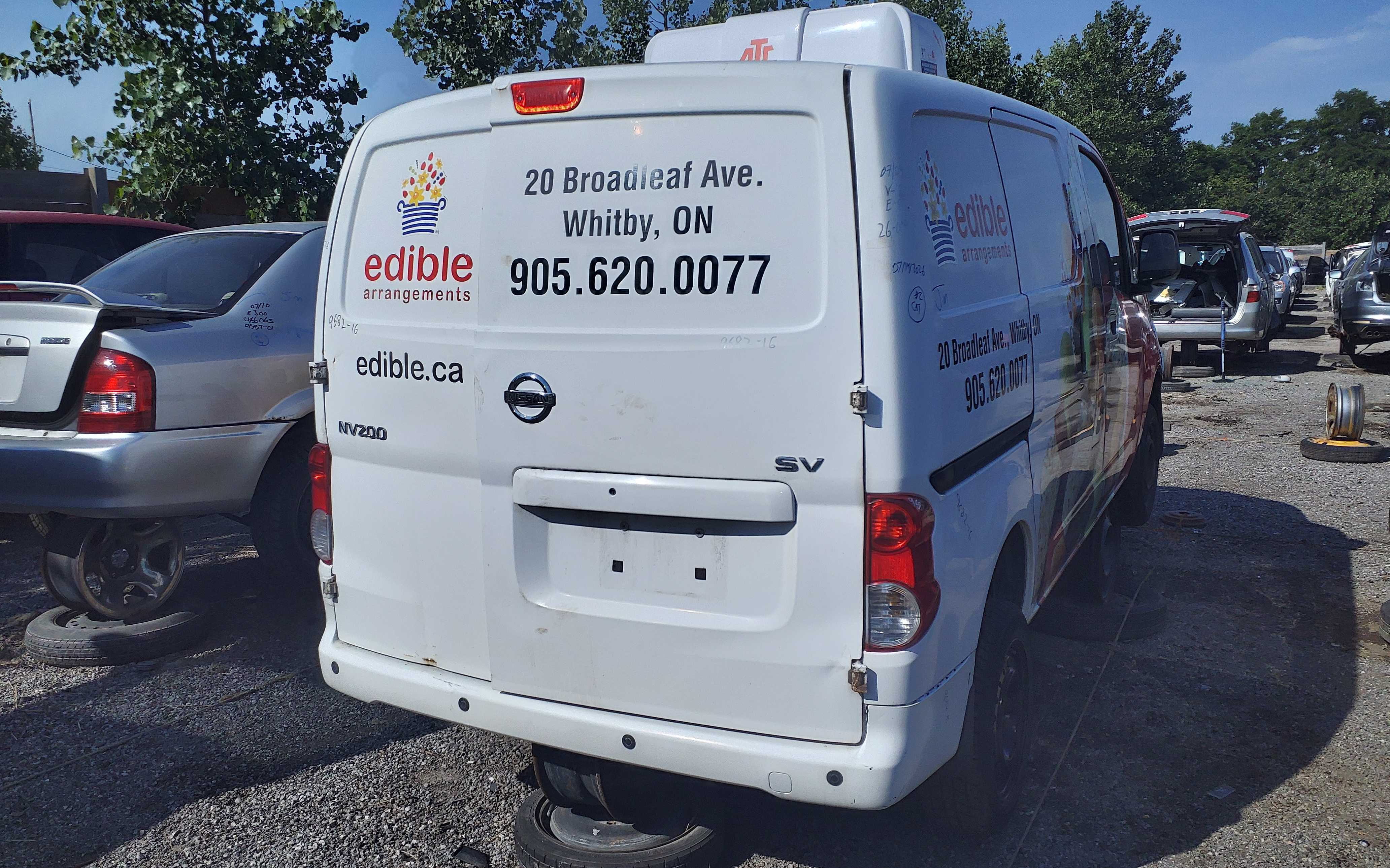 NISSAN NV 2016