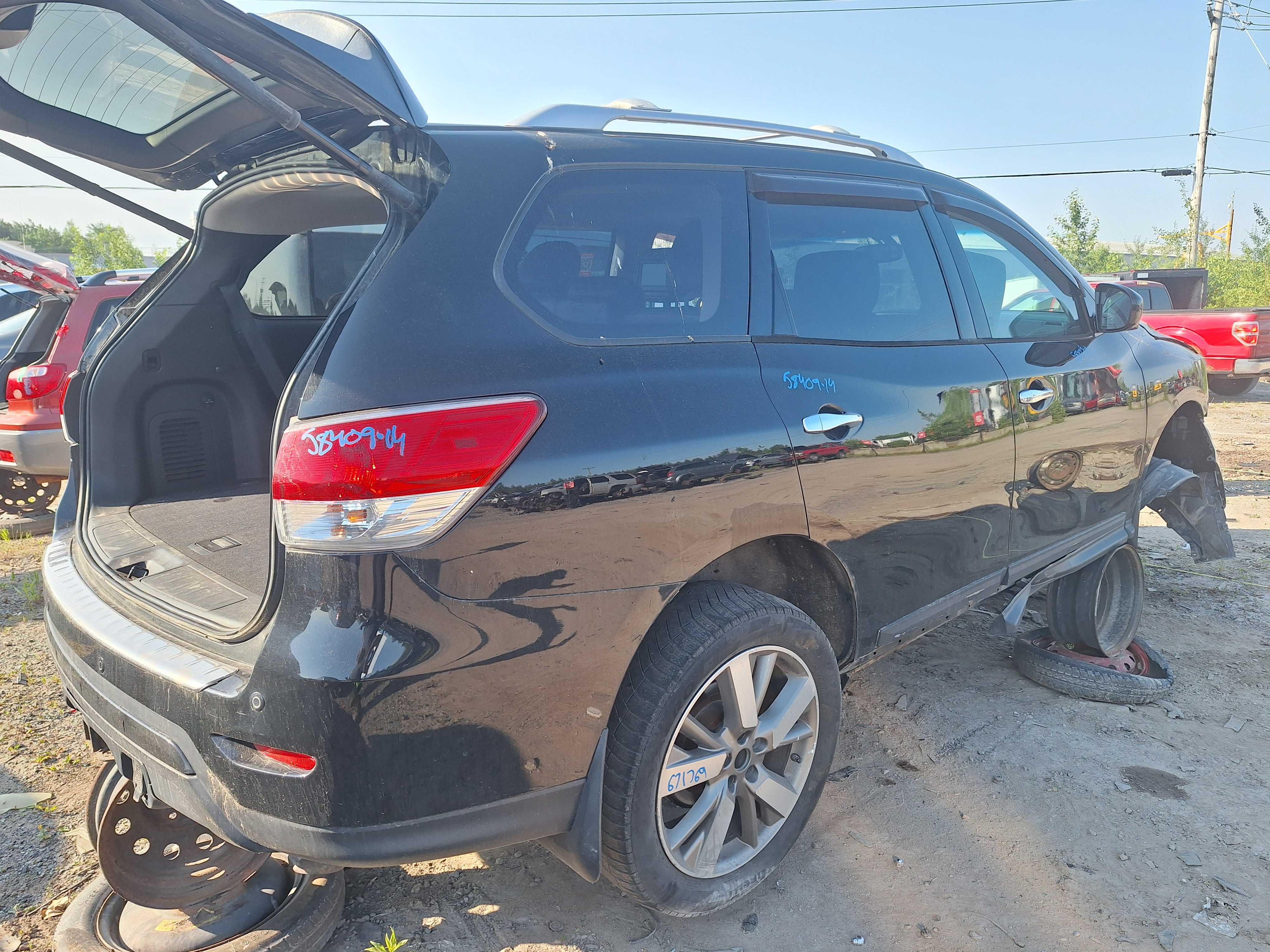 NISSAN PATHFINDER 2014
