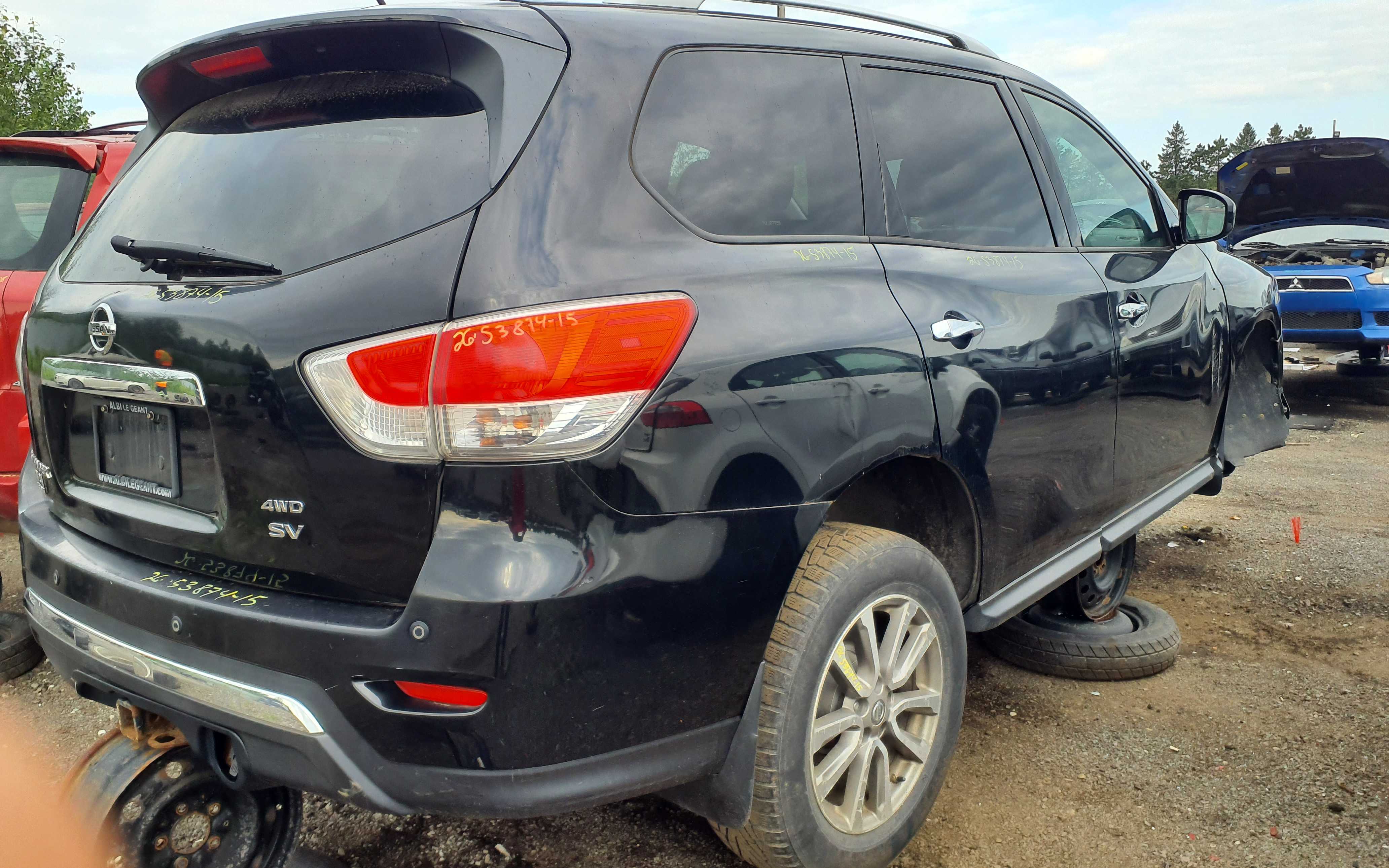 NISSAN PATHFINDER 2015