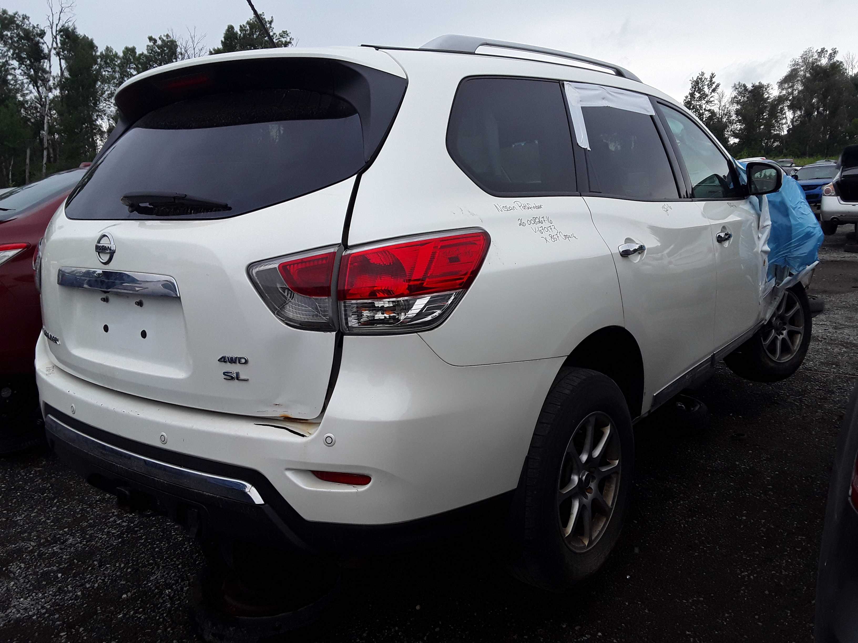 NISSAN PATHFINDER 2016