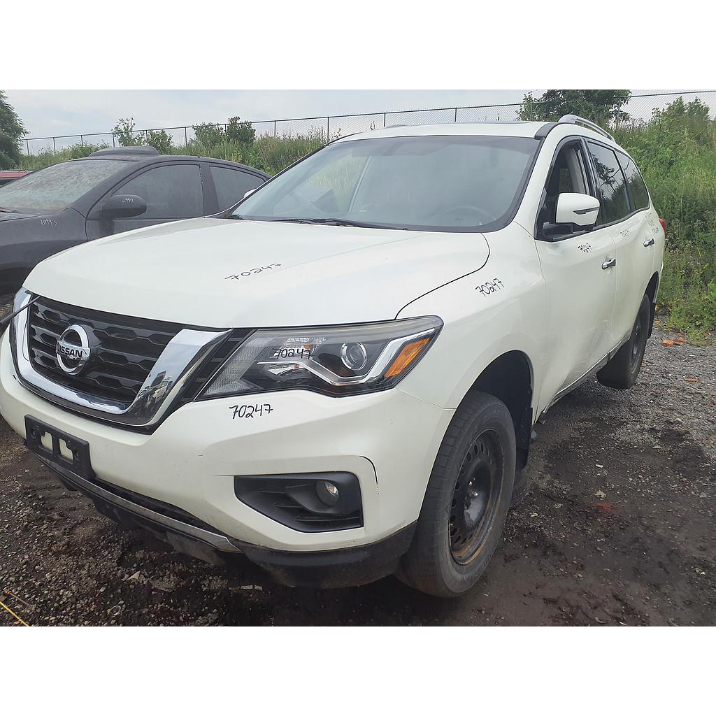NISSAN PATHFINDER 2017