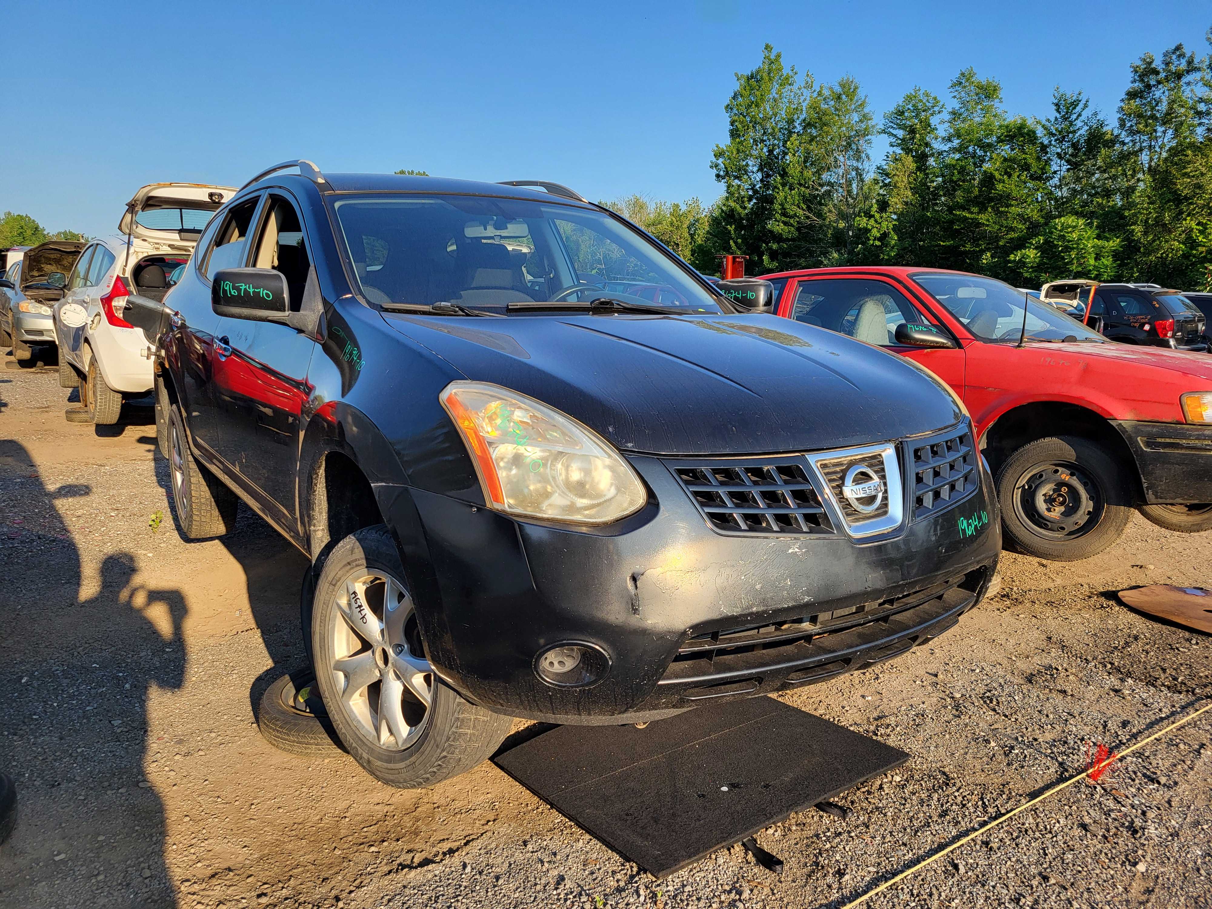 NISSAN ROGUE 2010