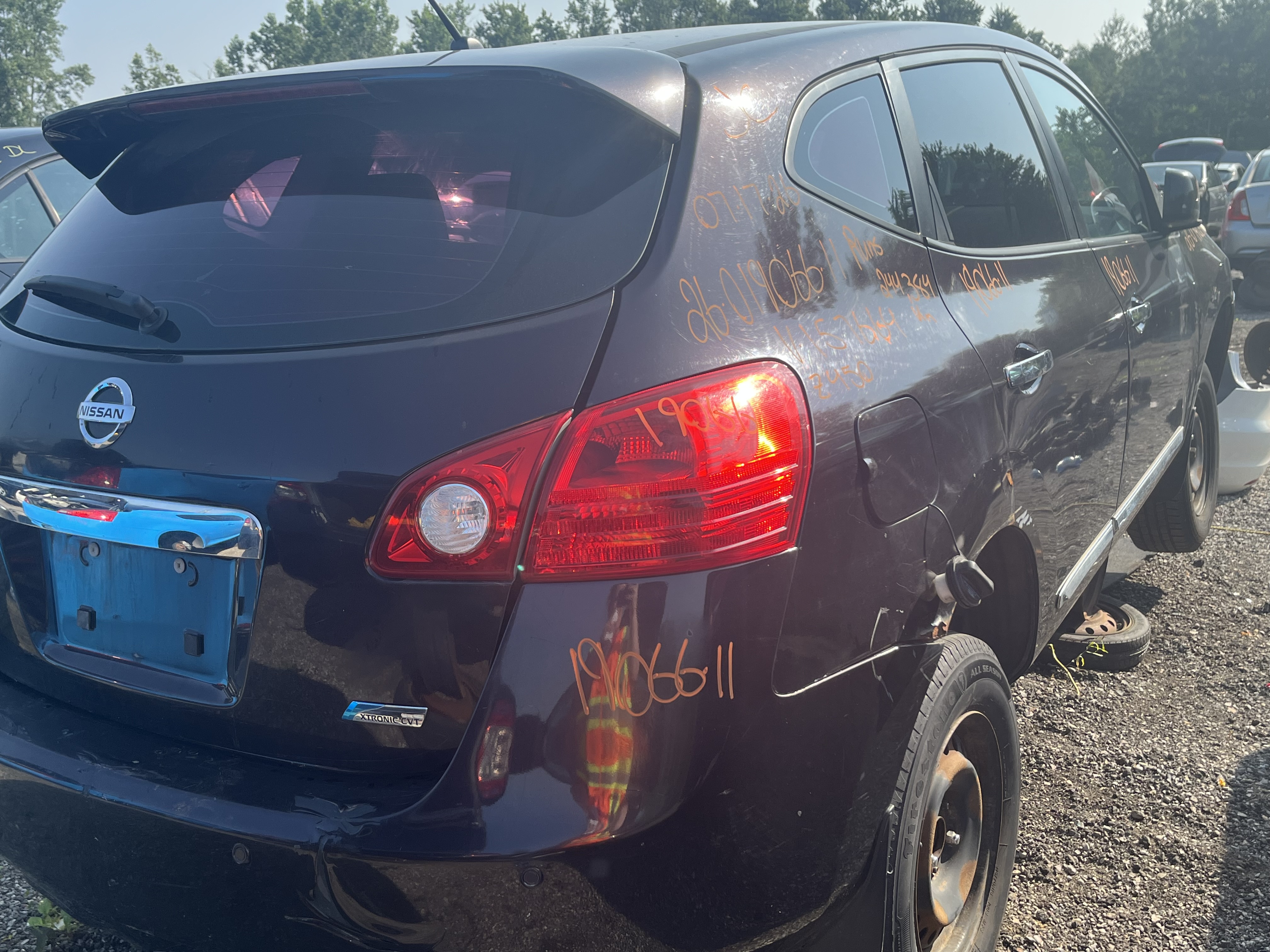 NISSAN ROGUE 2011