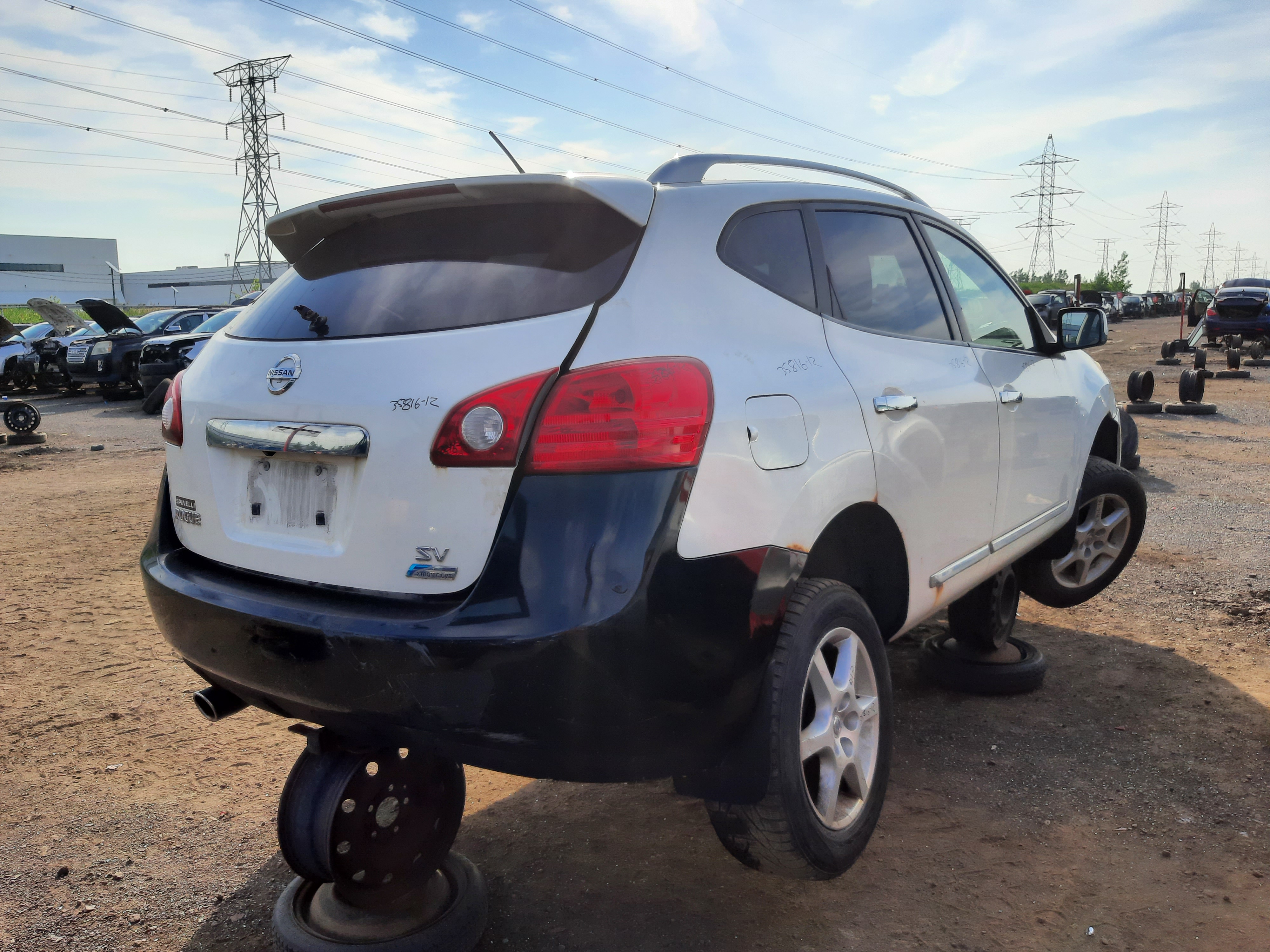 NISSAN ROGUE 2012