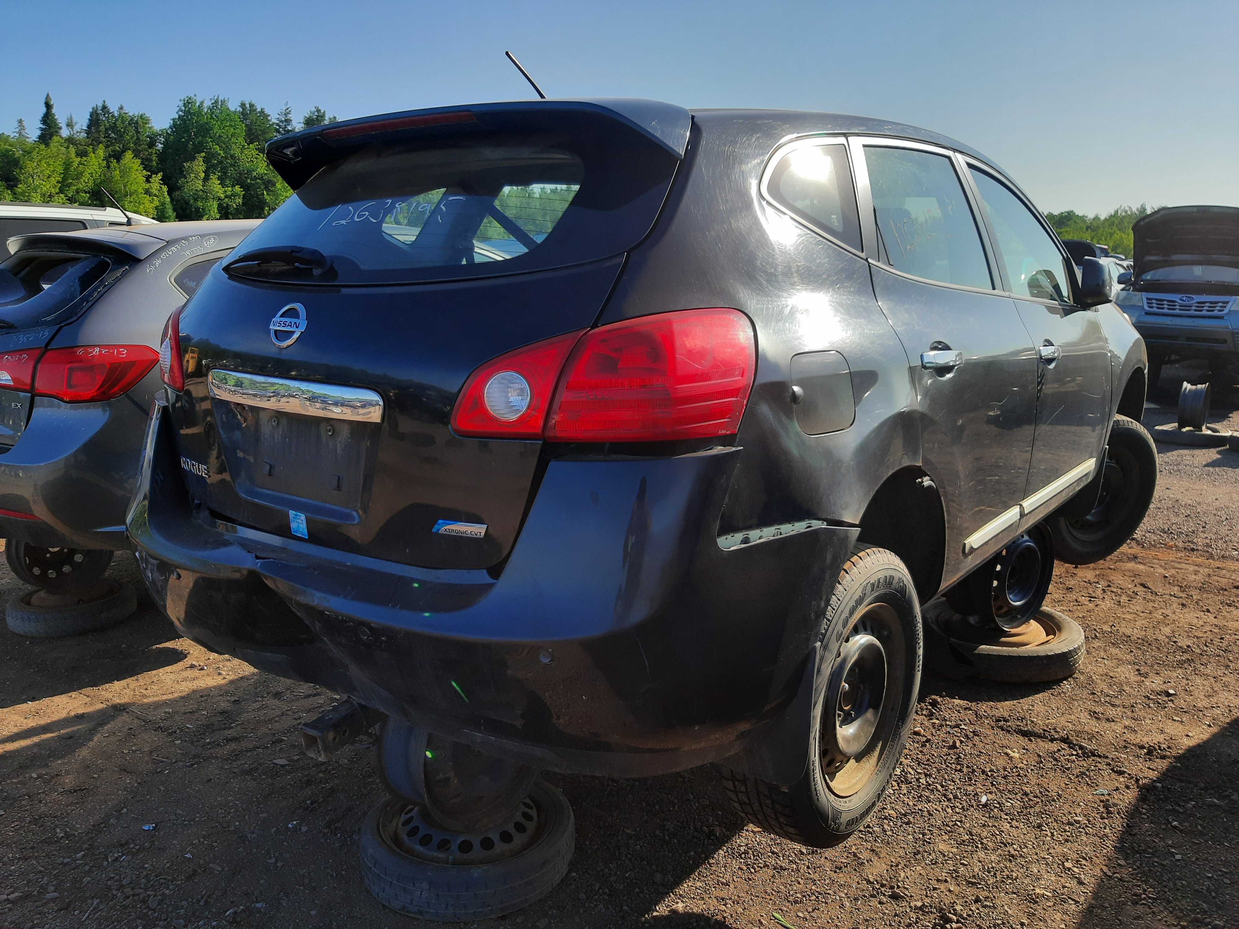 NISSAN ROGUE 2012