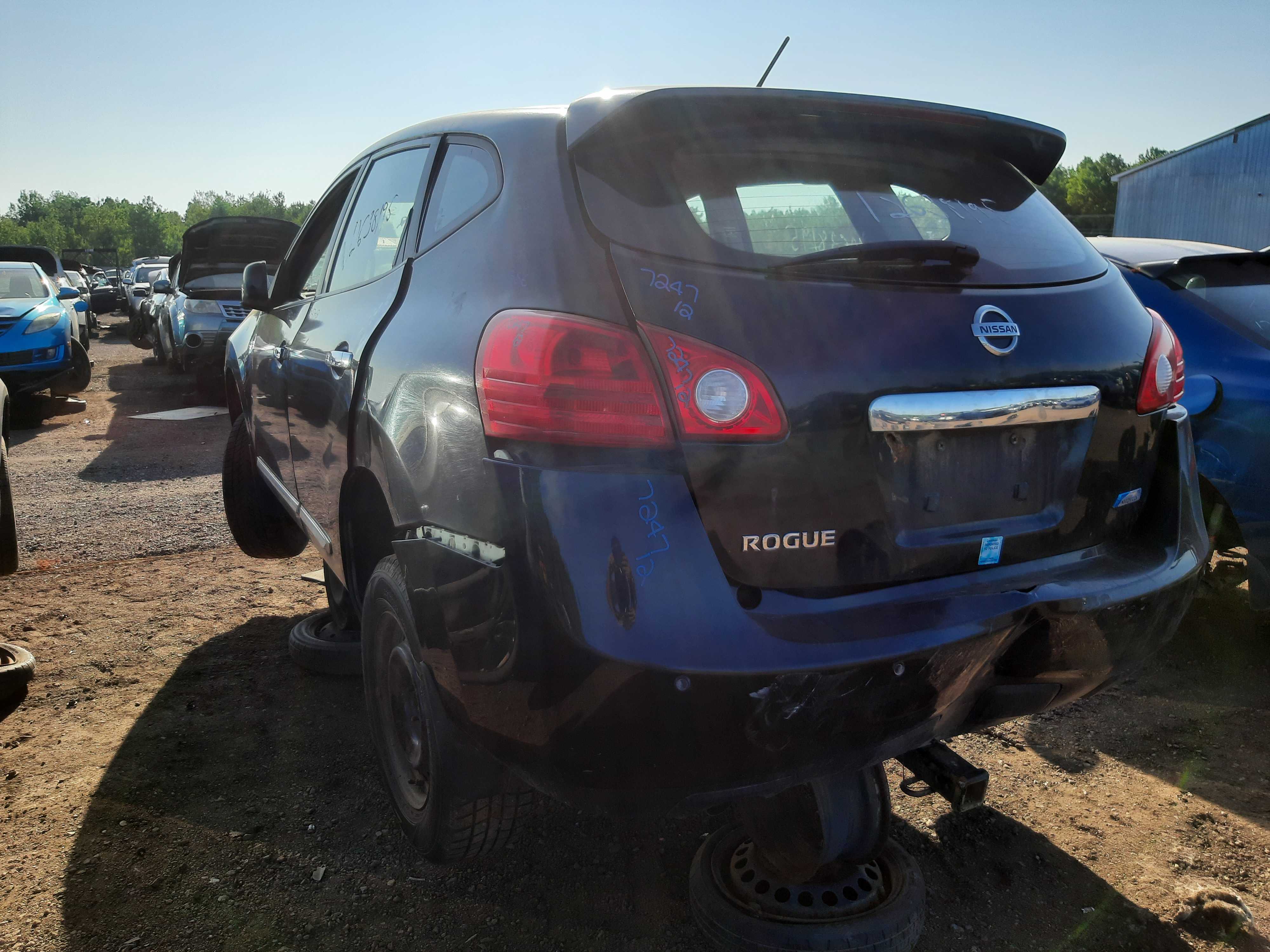 NISSAN ROGUE 2012