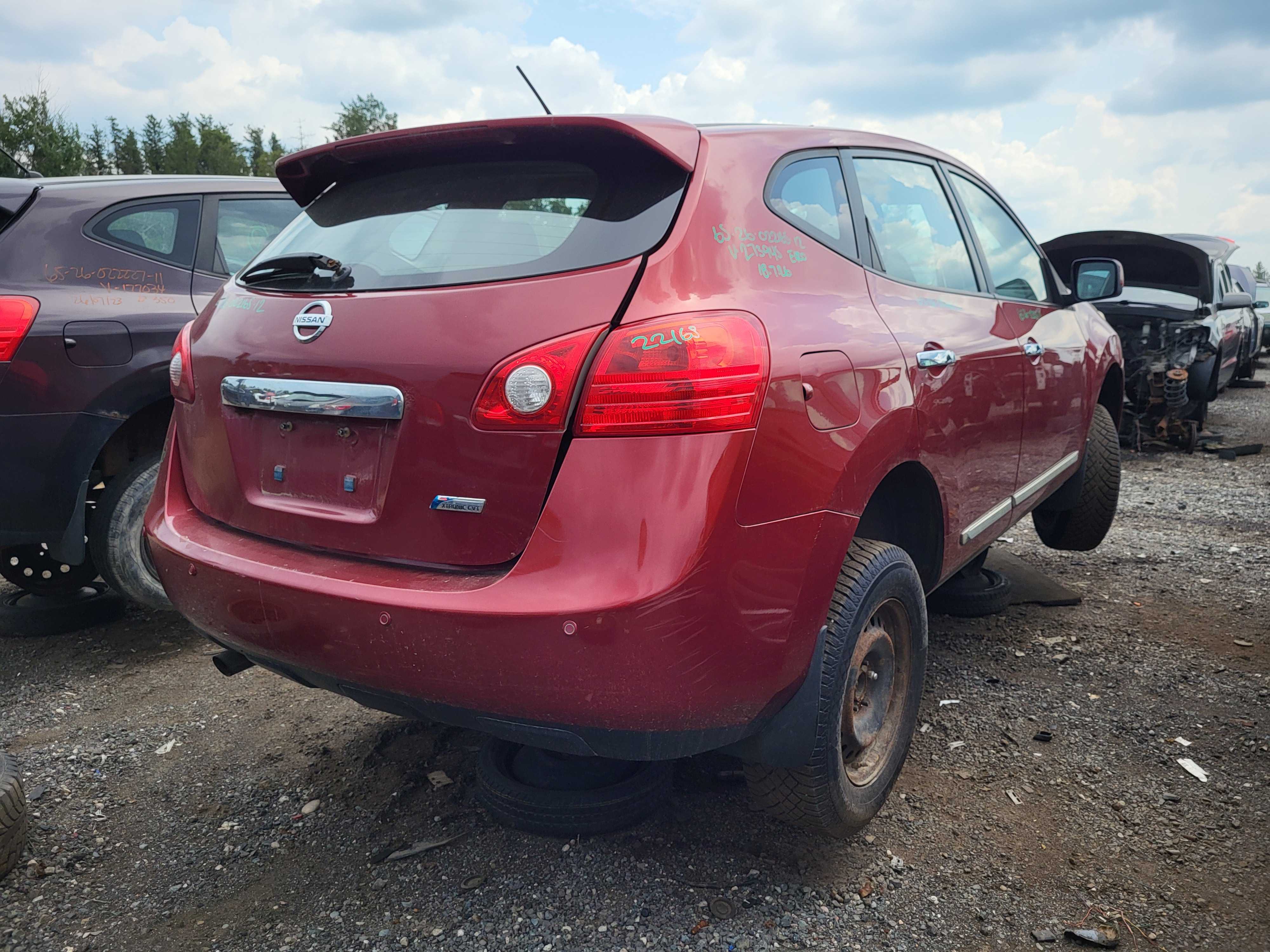 NISSAN ROGUE 2012