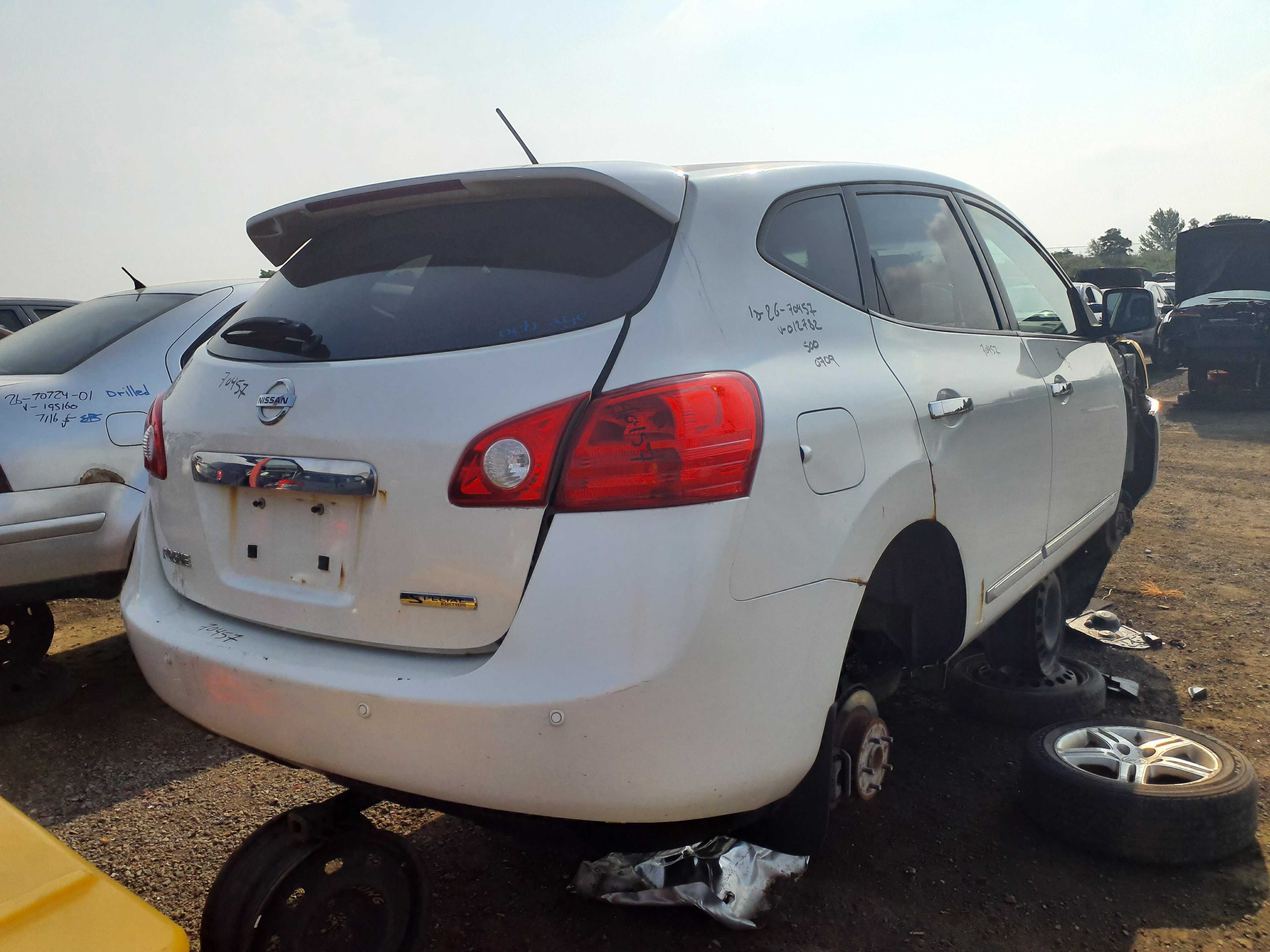NISSAN ROGUE 2013