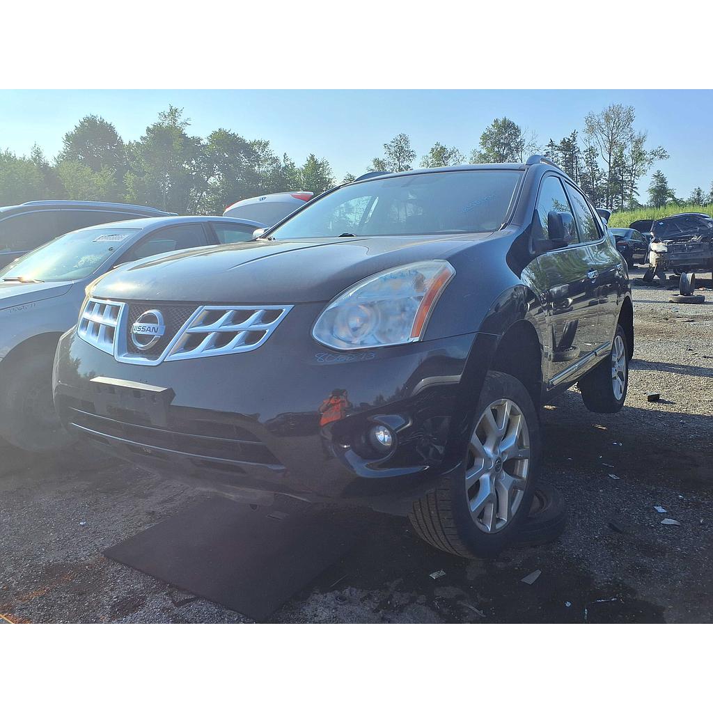 NISSAN ROGUE 2013