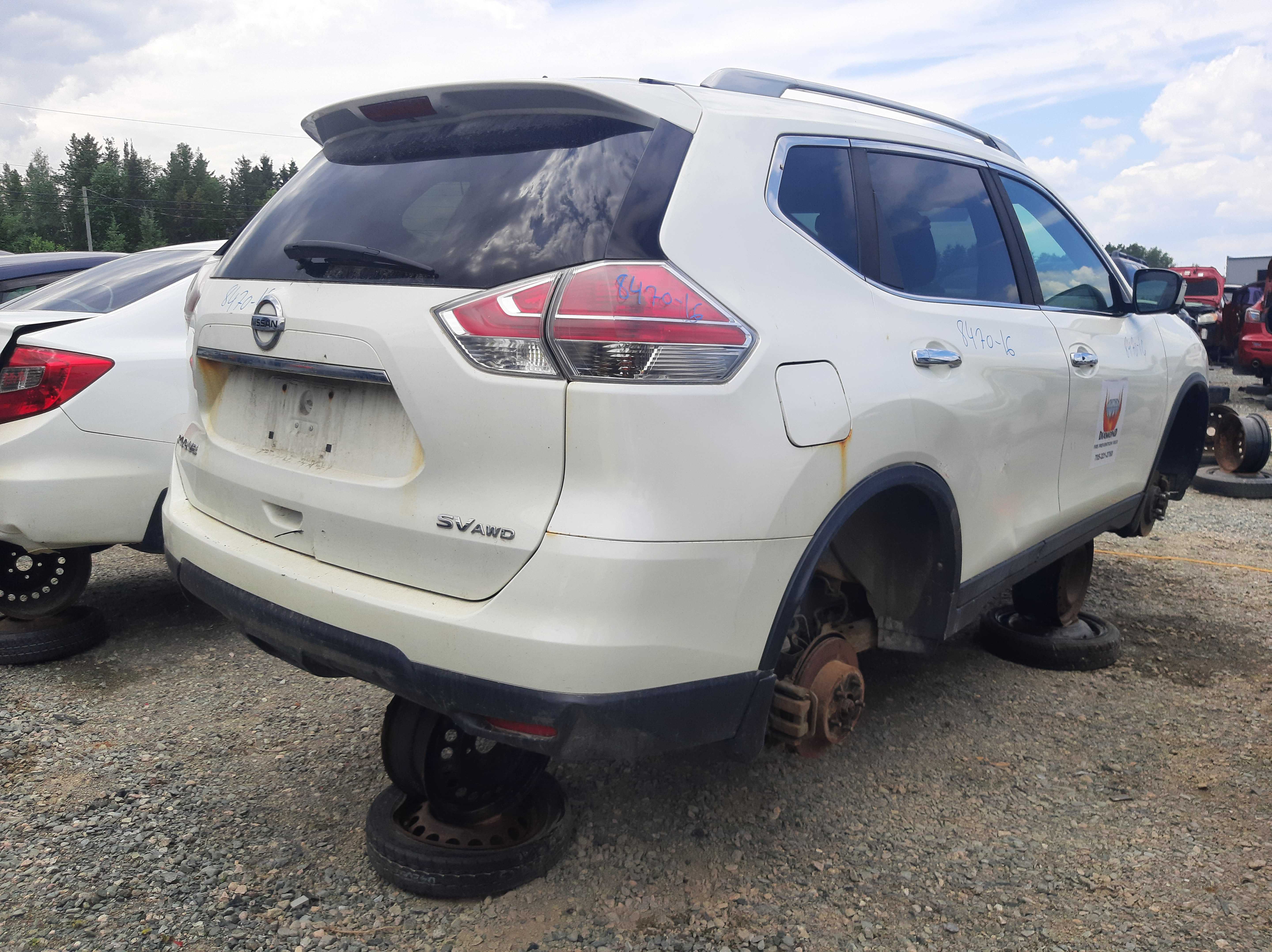 NISSAN ROGUE 2016