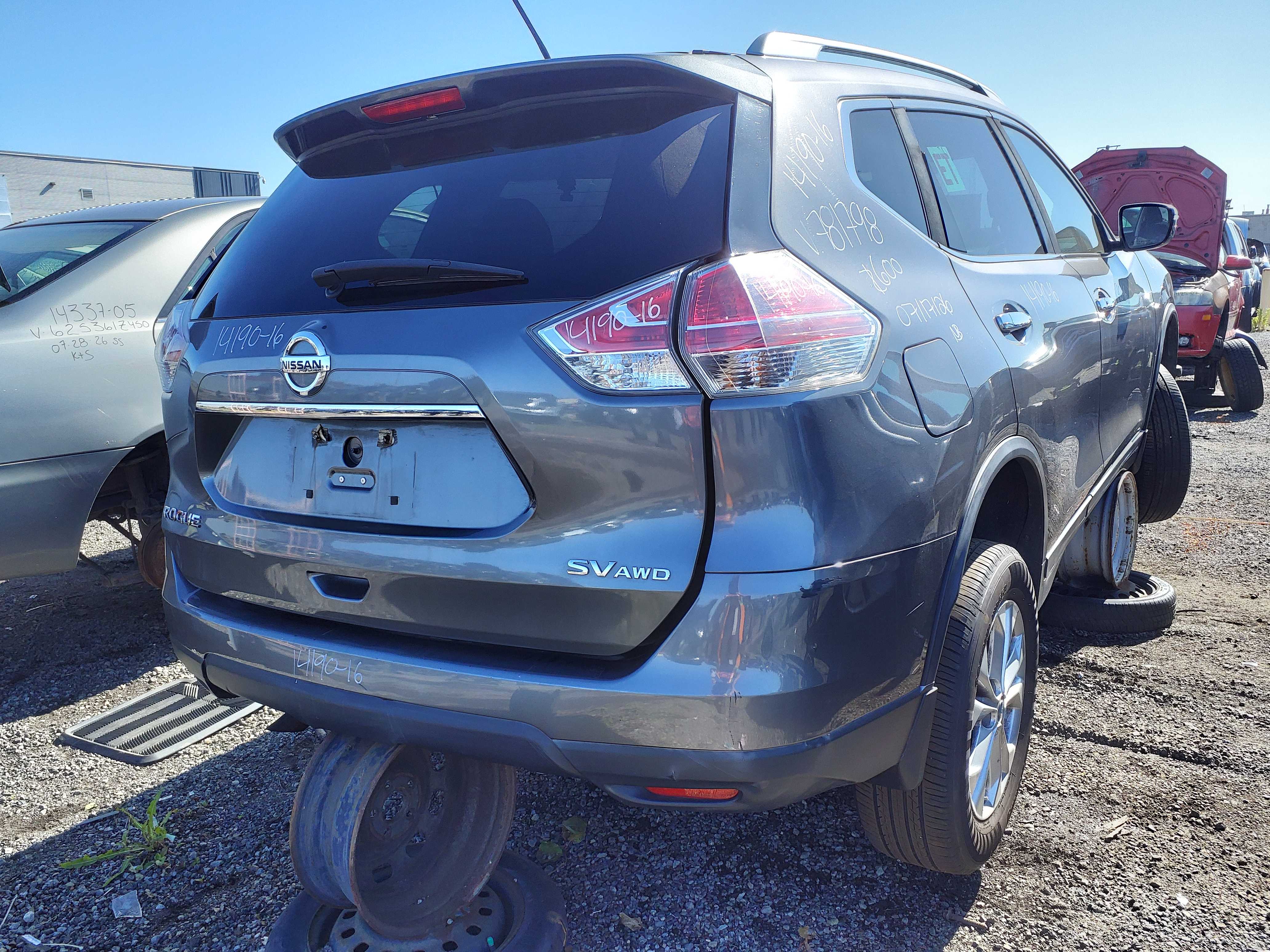 NISSAN ROGUE 2016