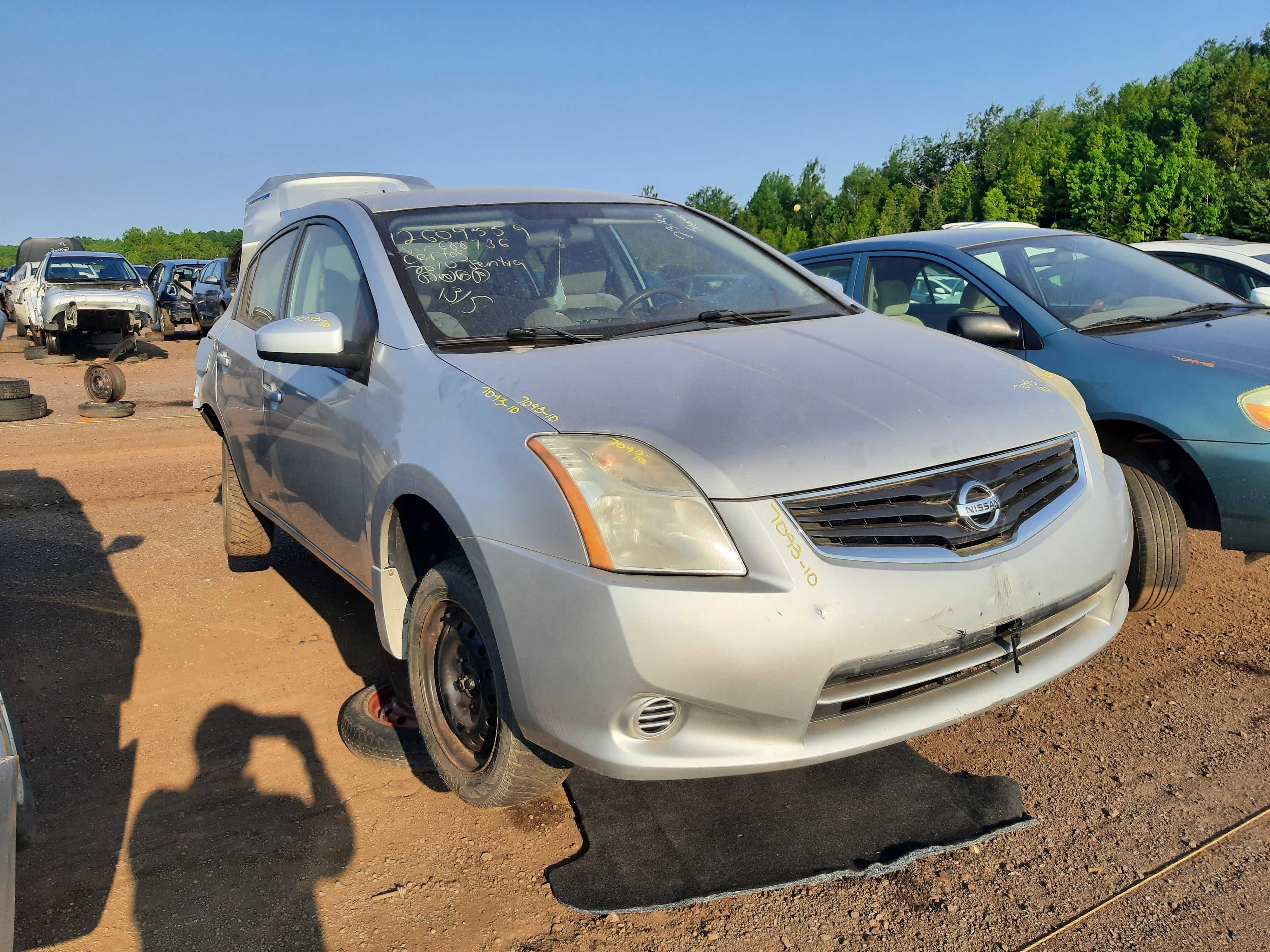 NISSAN SENTRA 2010