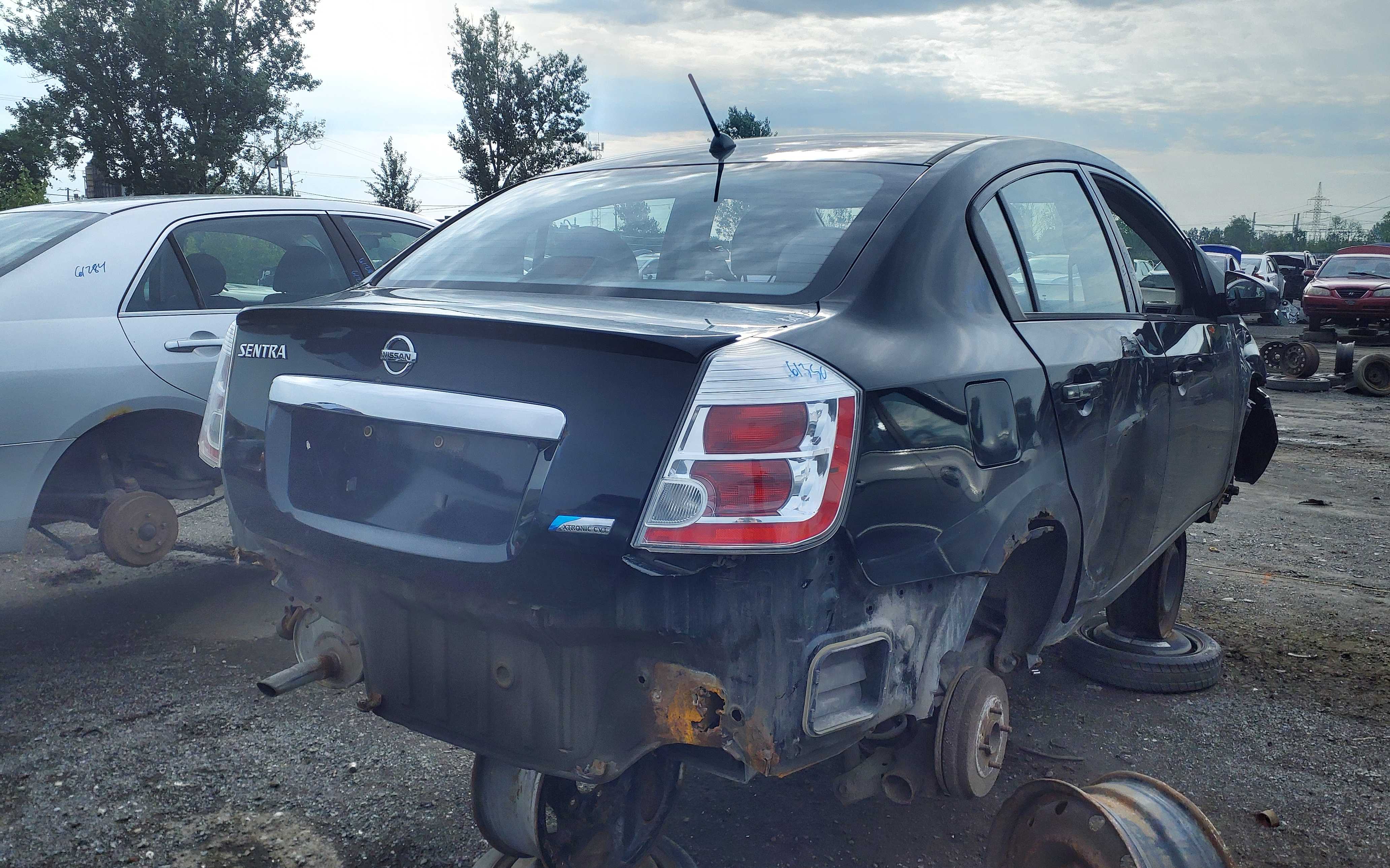 NISSAN SENTRA 2010