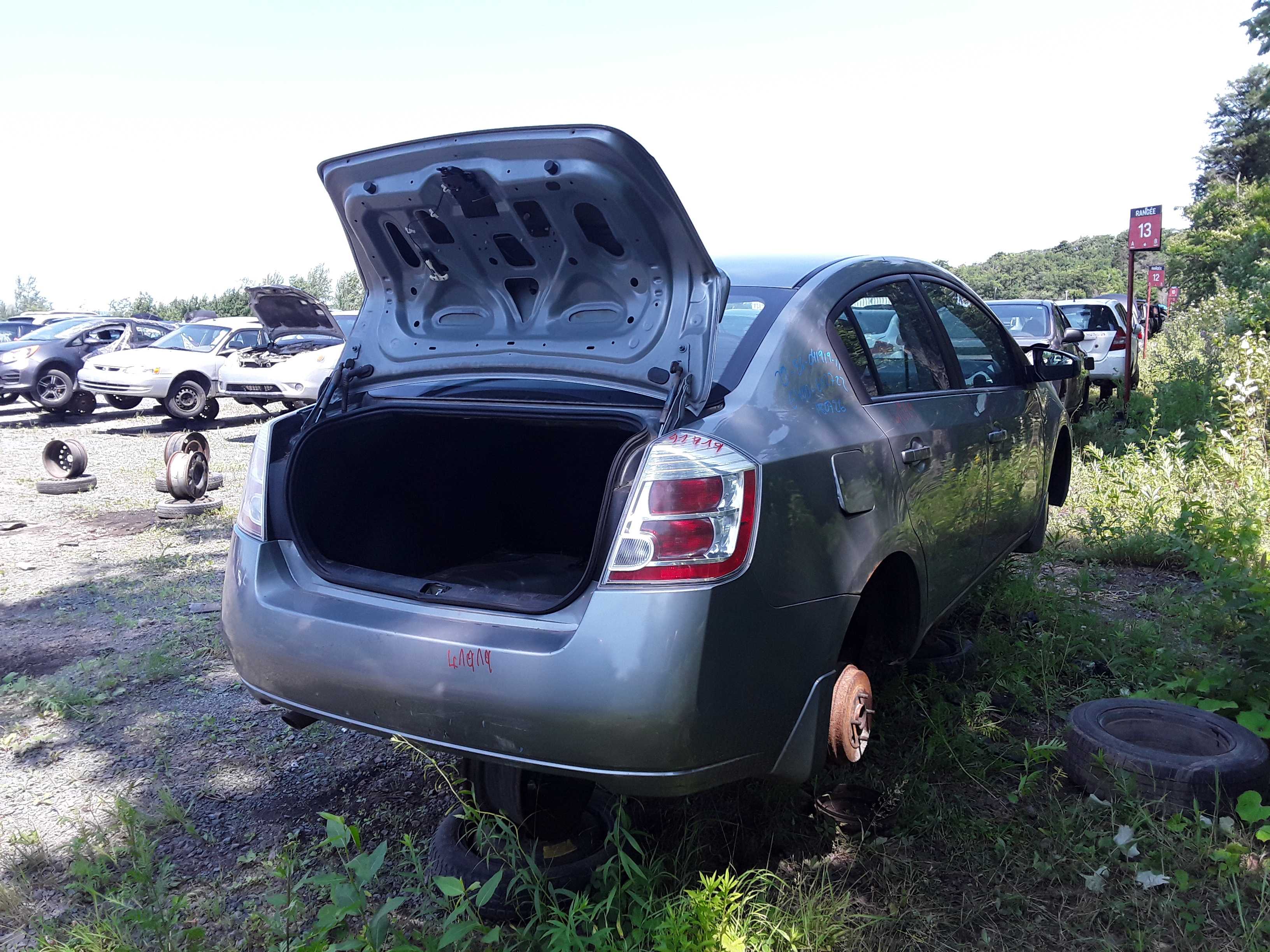NISSAN SENTRA 2011