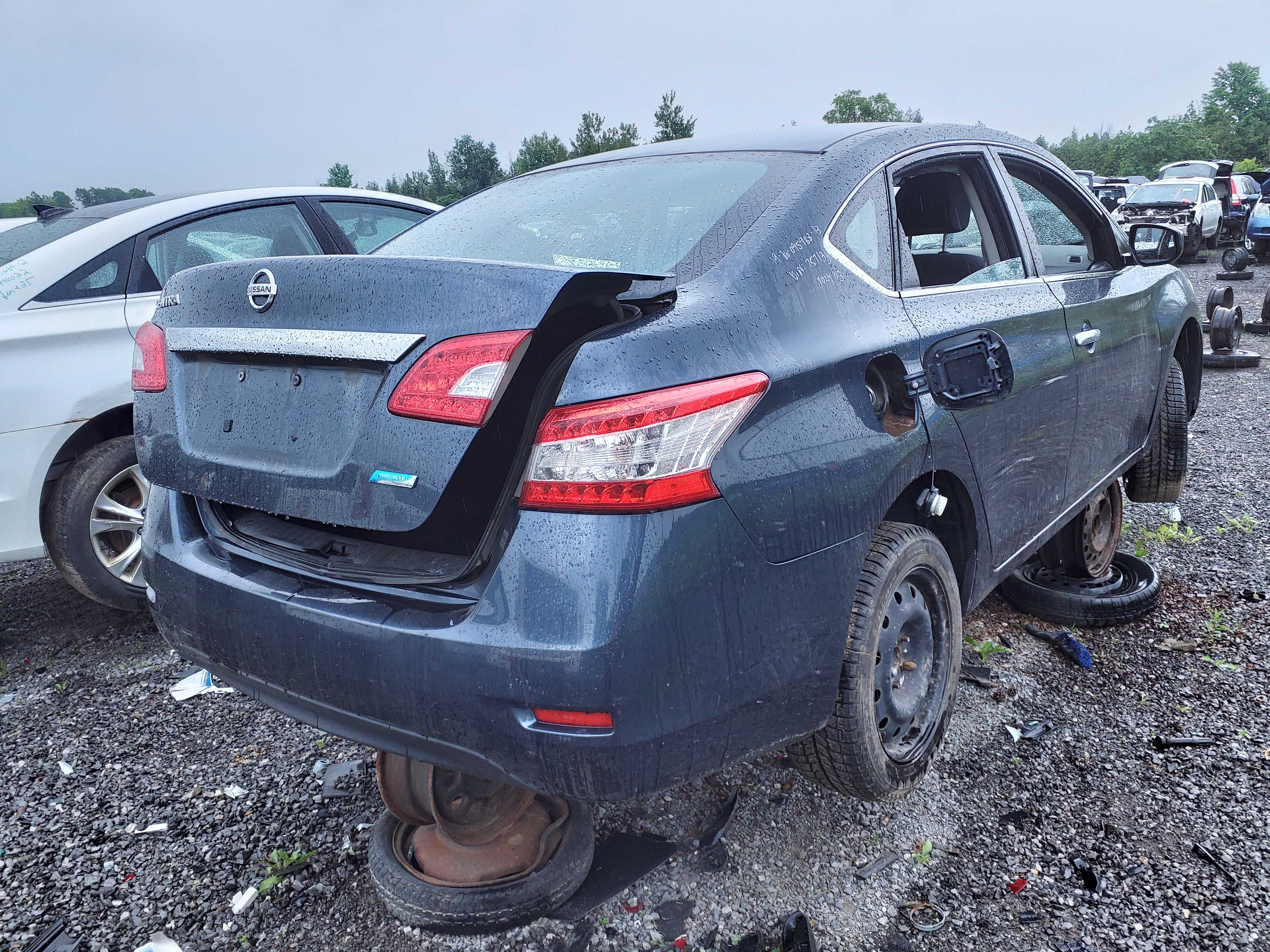NISSAN SENTRA 2013