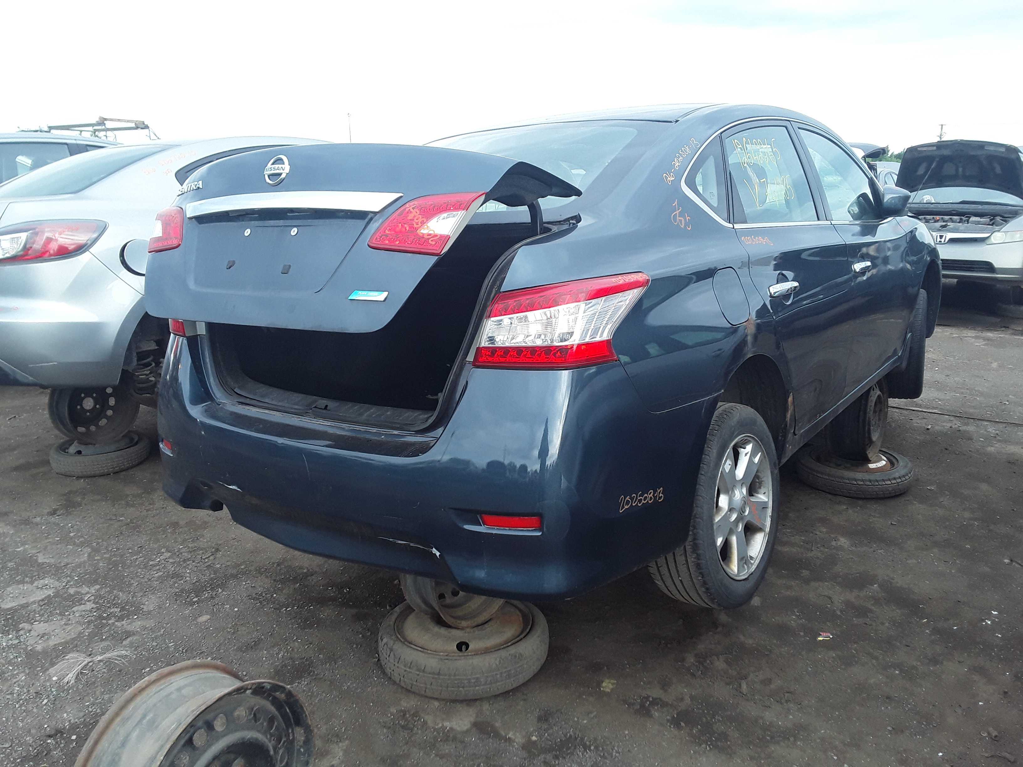 NISSAN SENTRA 2013