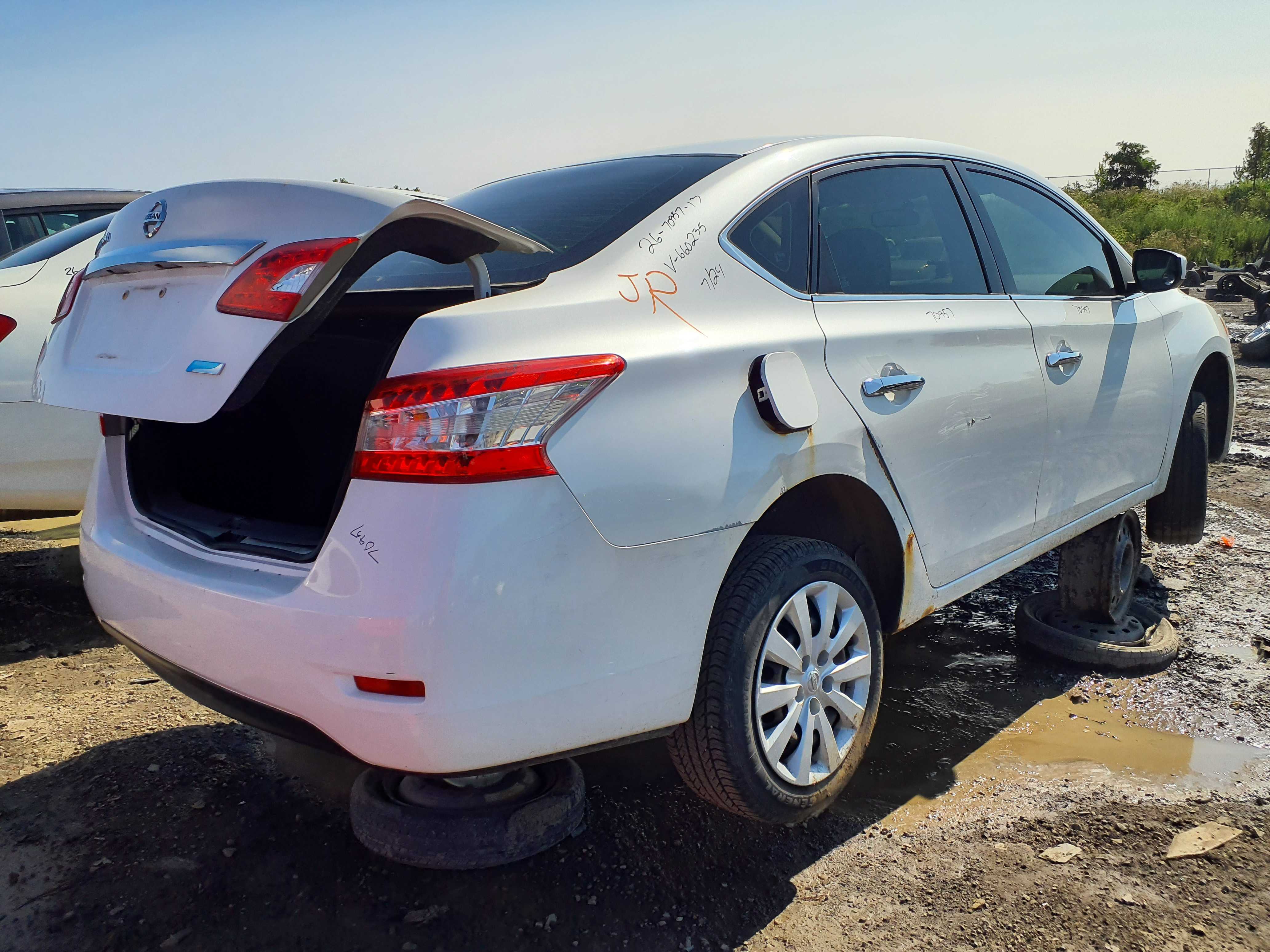 NISSAN SENTRA 2013