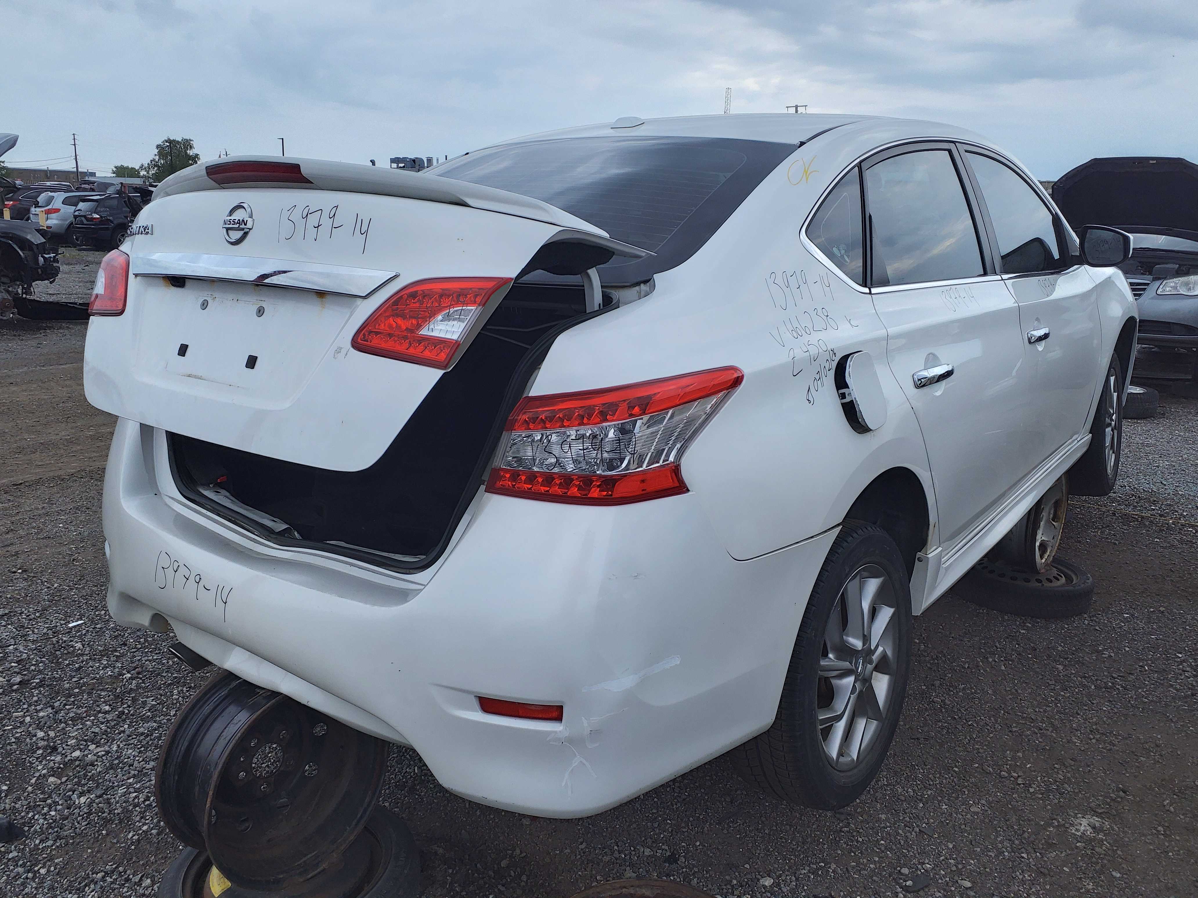 NISSAN SENTRA 2014
