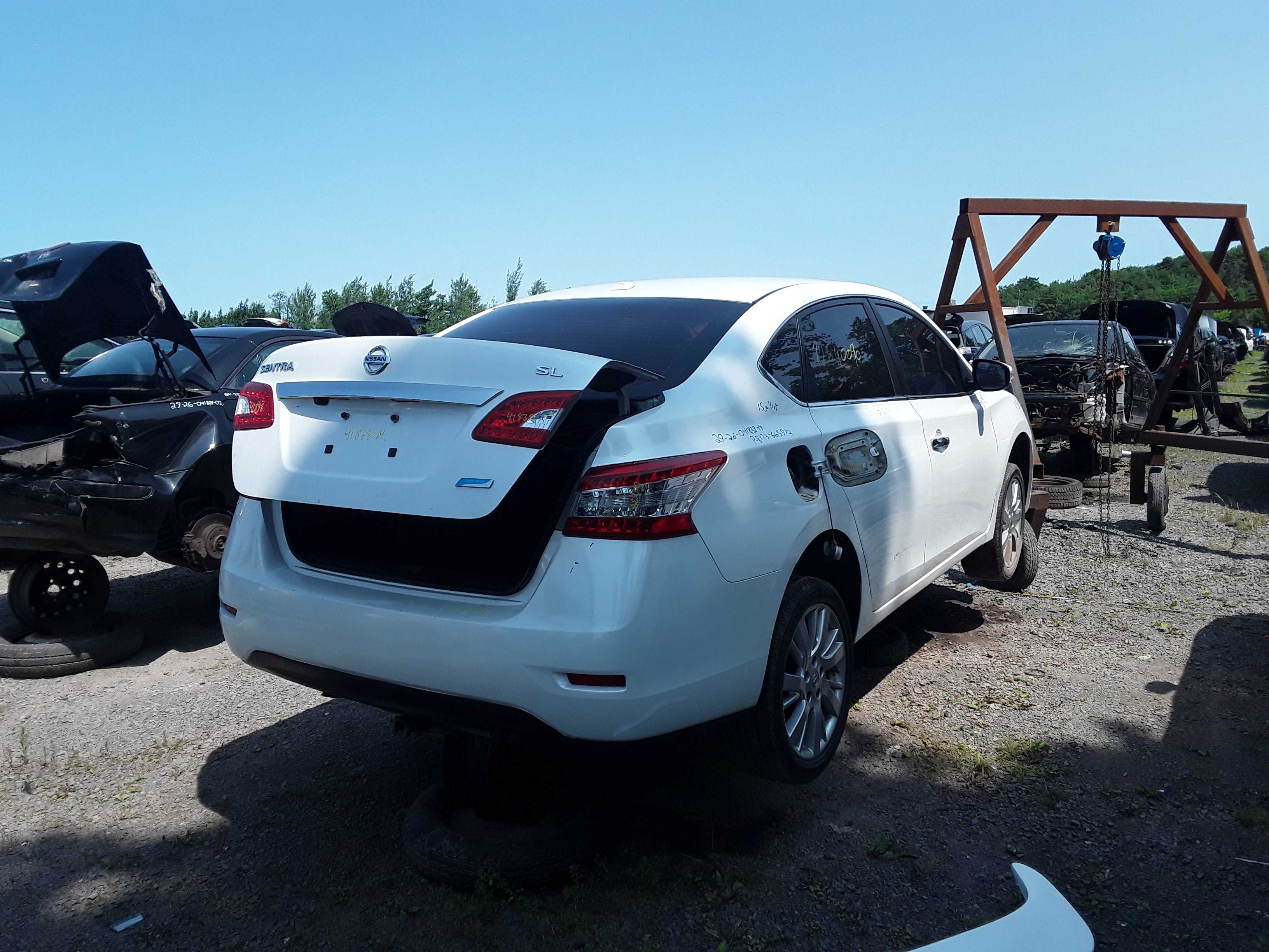 NISSAN SENTRA 2014