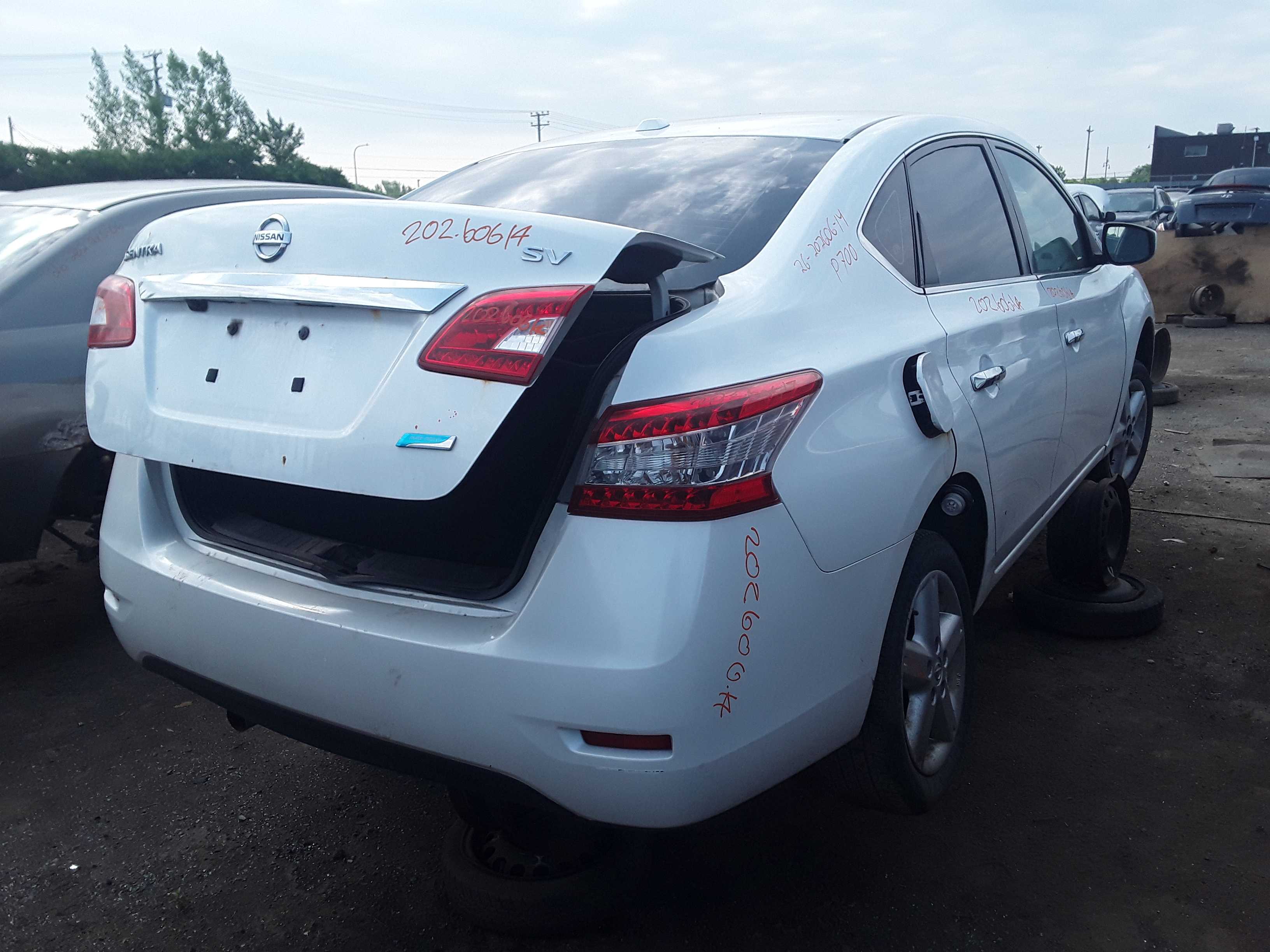 NISSAN SENTRA 2014