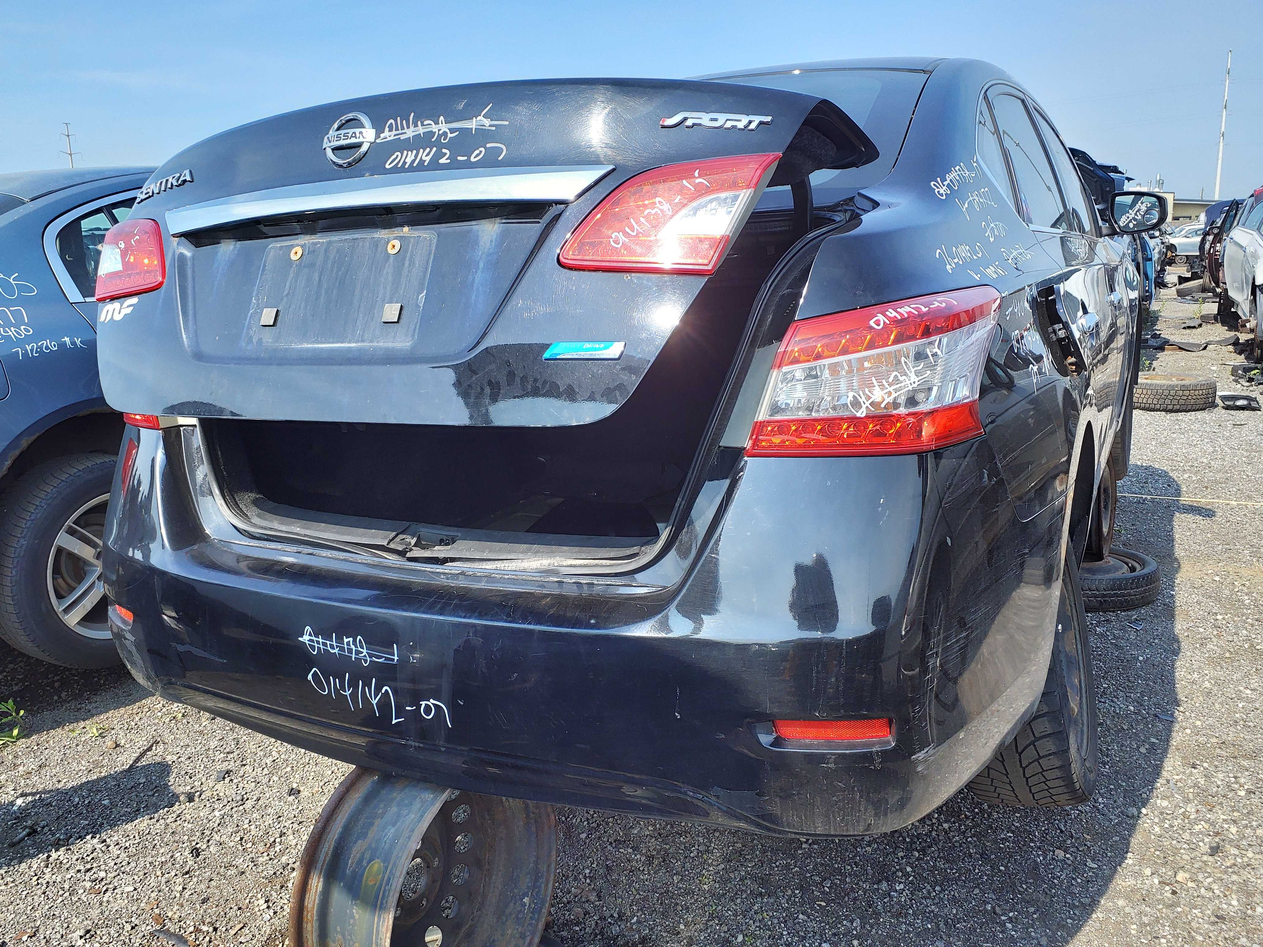 NISSAN SENTRA 2015