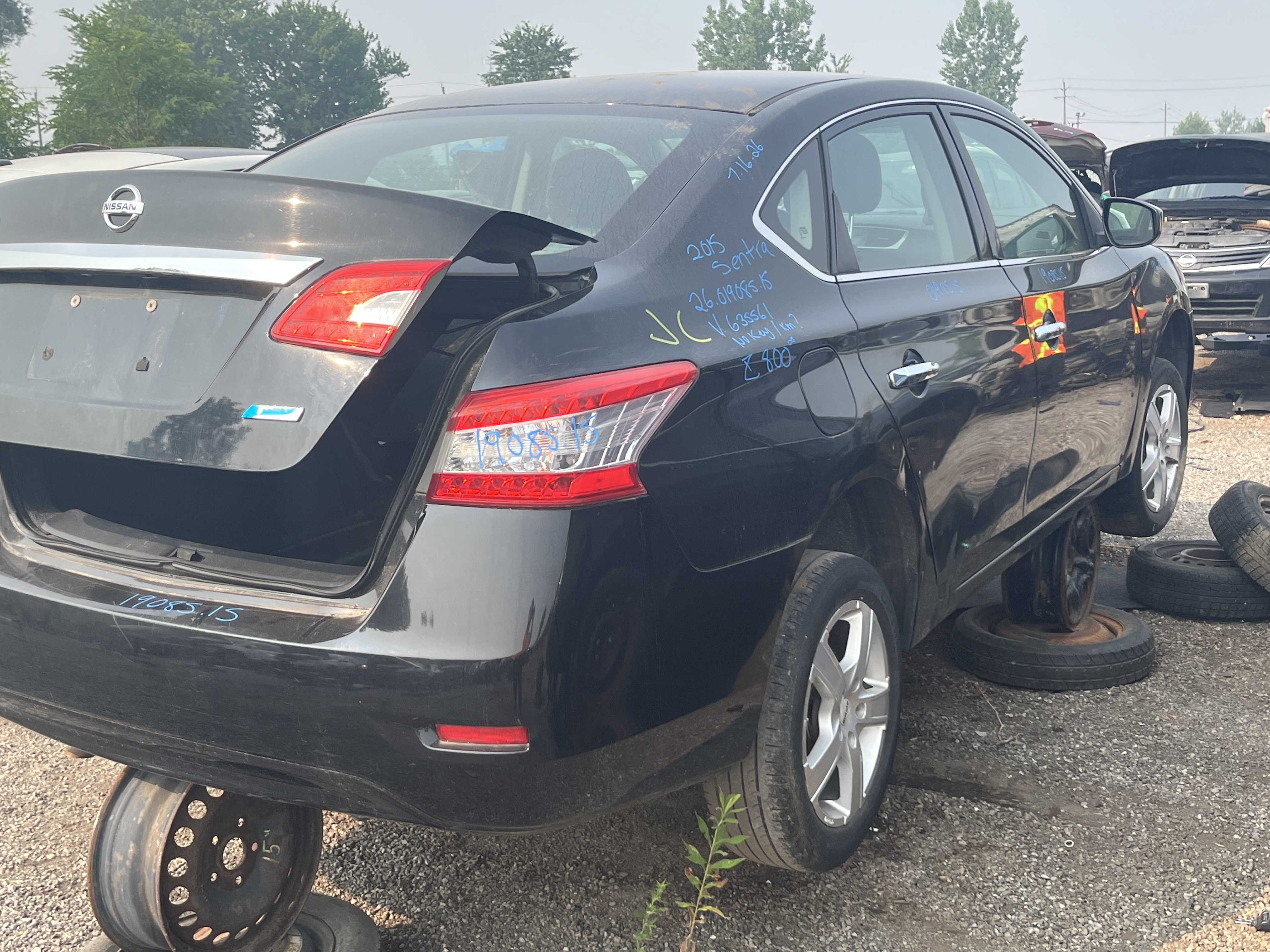 NISSAN SENTRA 2015