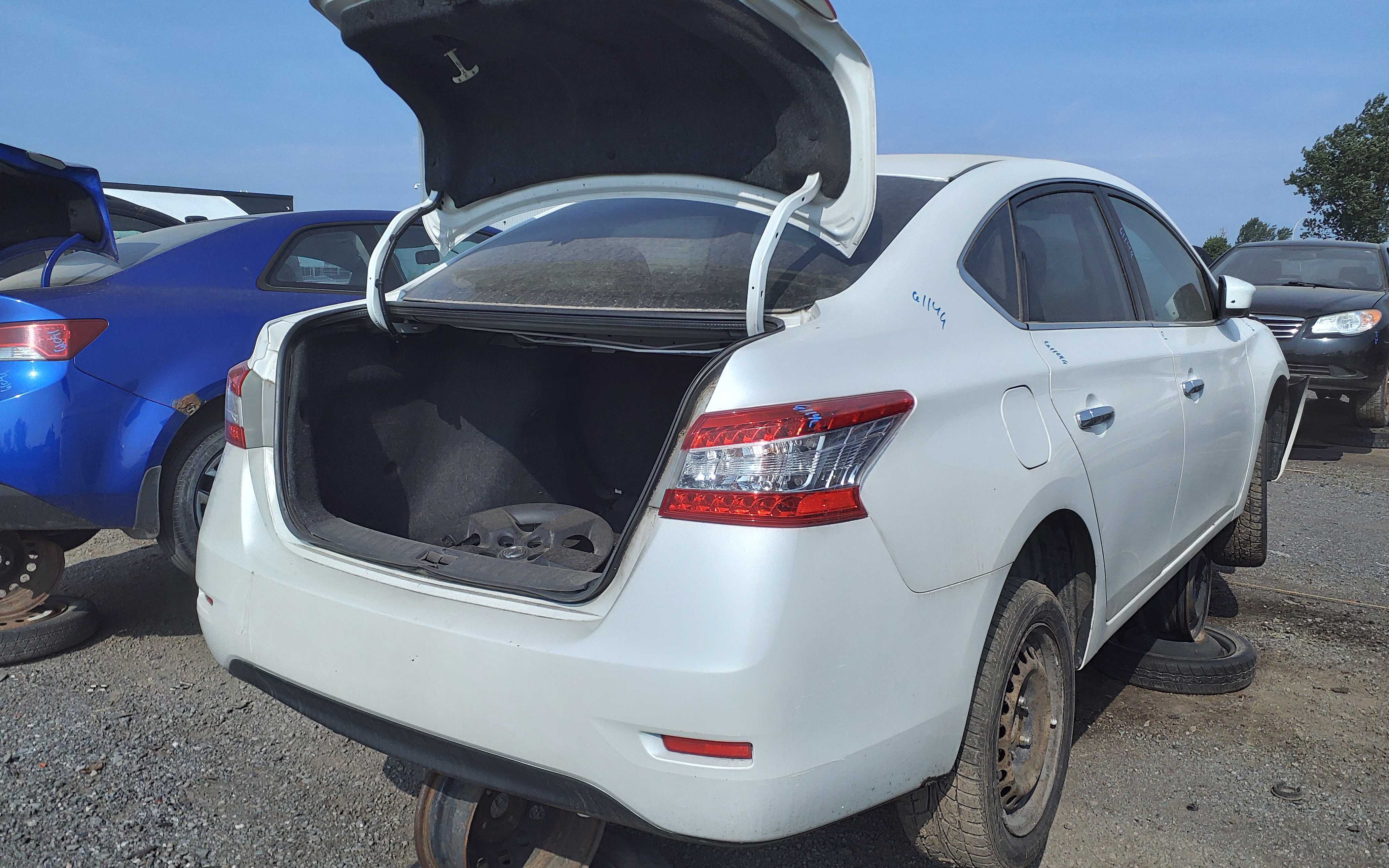 NISSAN SENTRA 2015